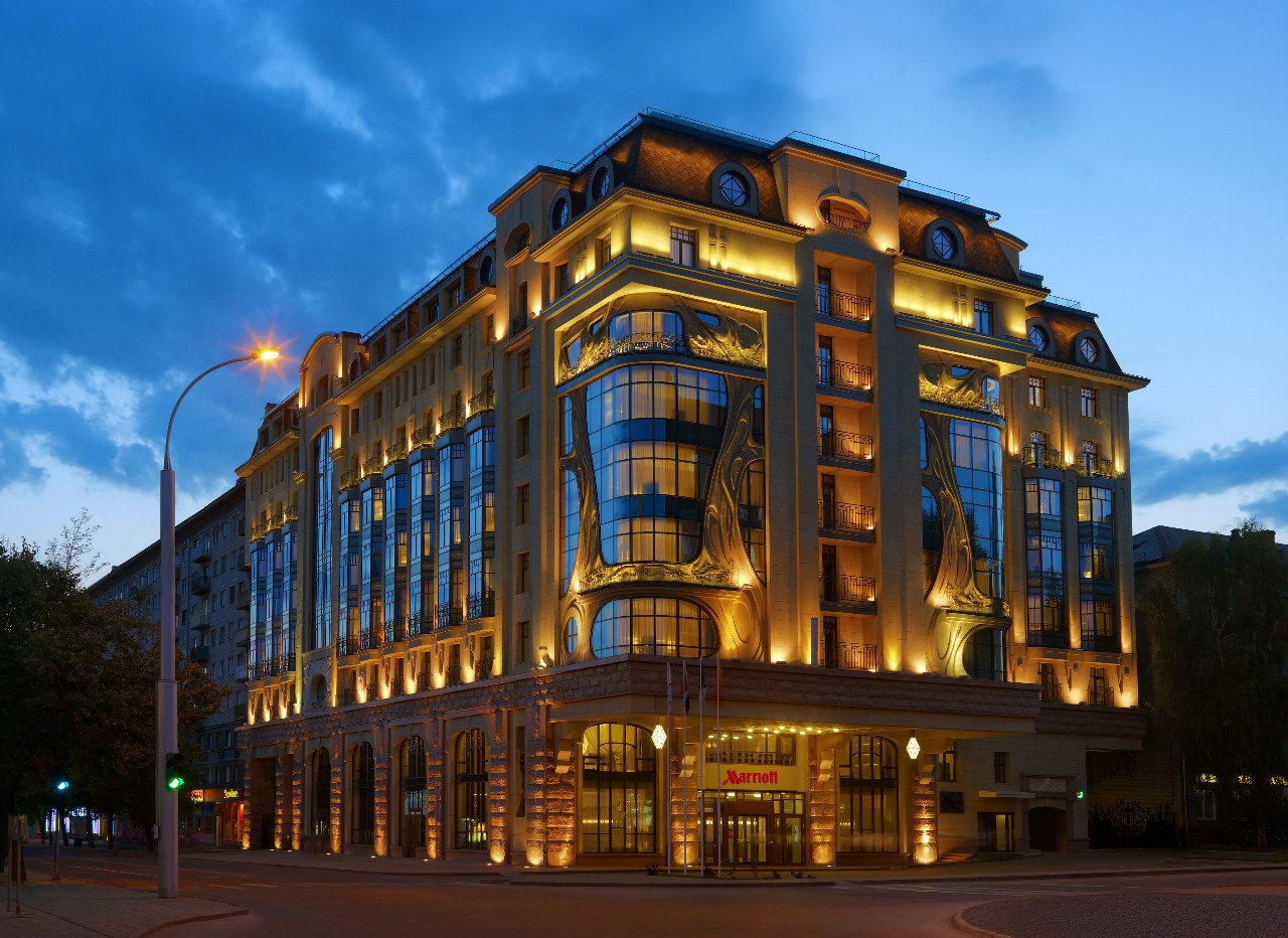 Grand Autograph Hotel