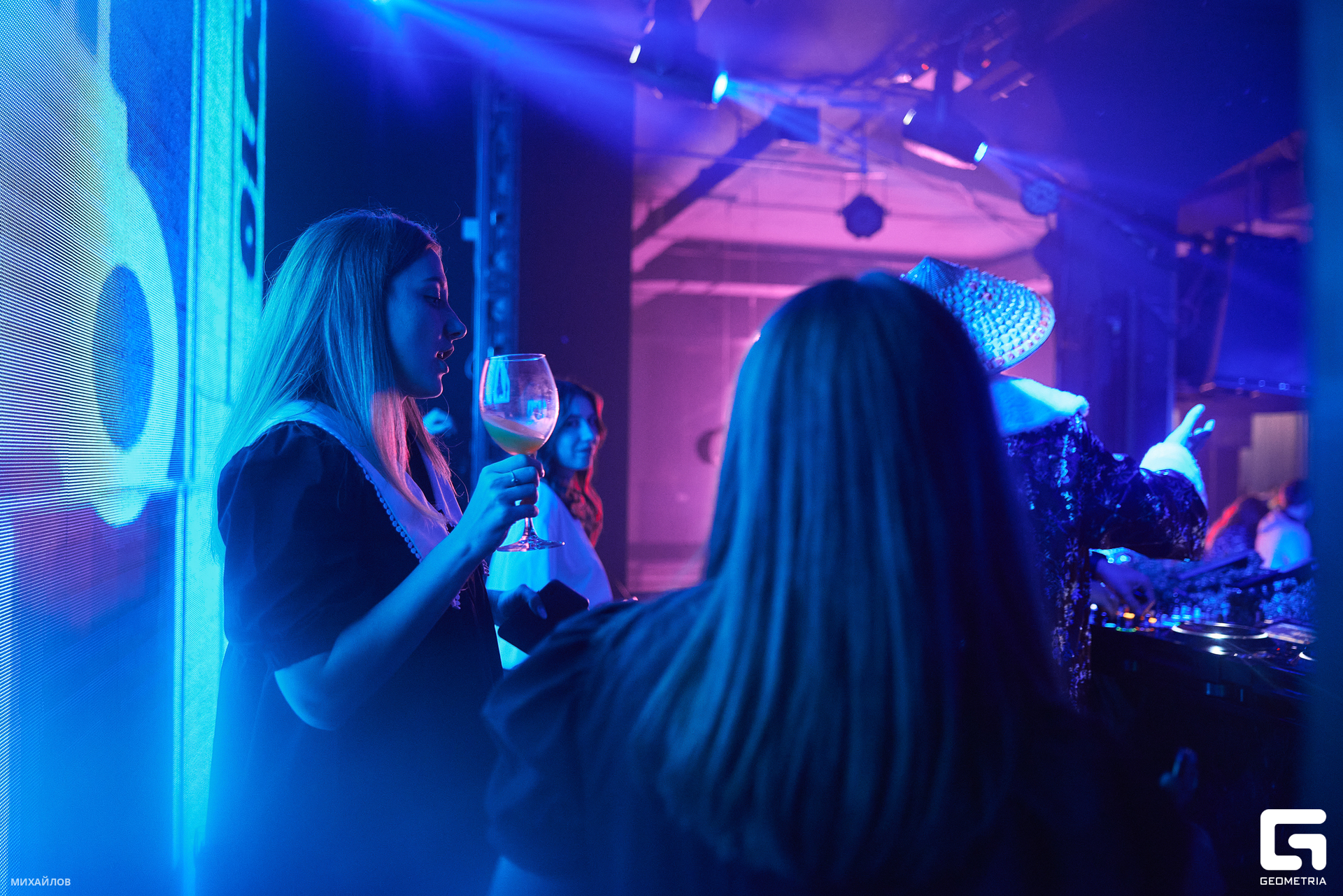 296-202401020216-Михайлов - web.jpg