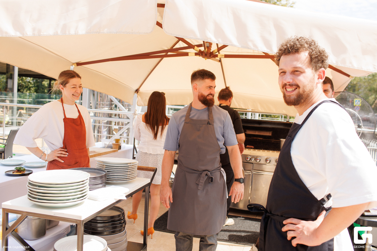 Гостевой Grill Brunch 25