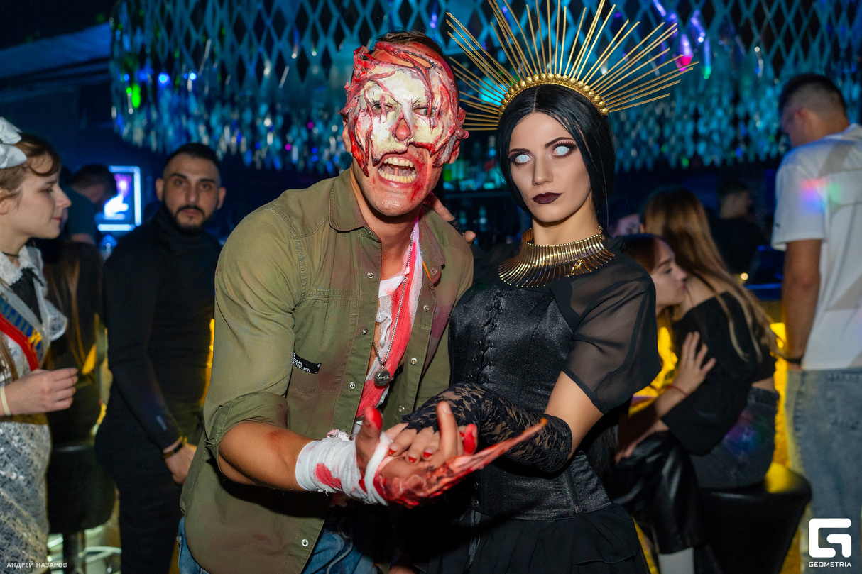 Halloween 19