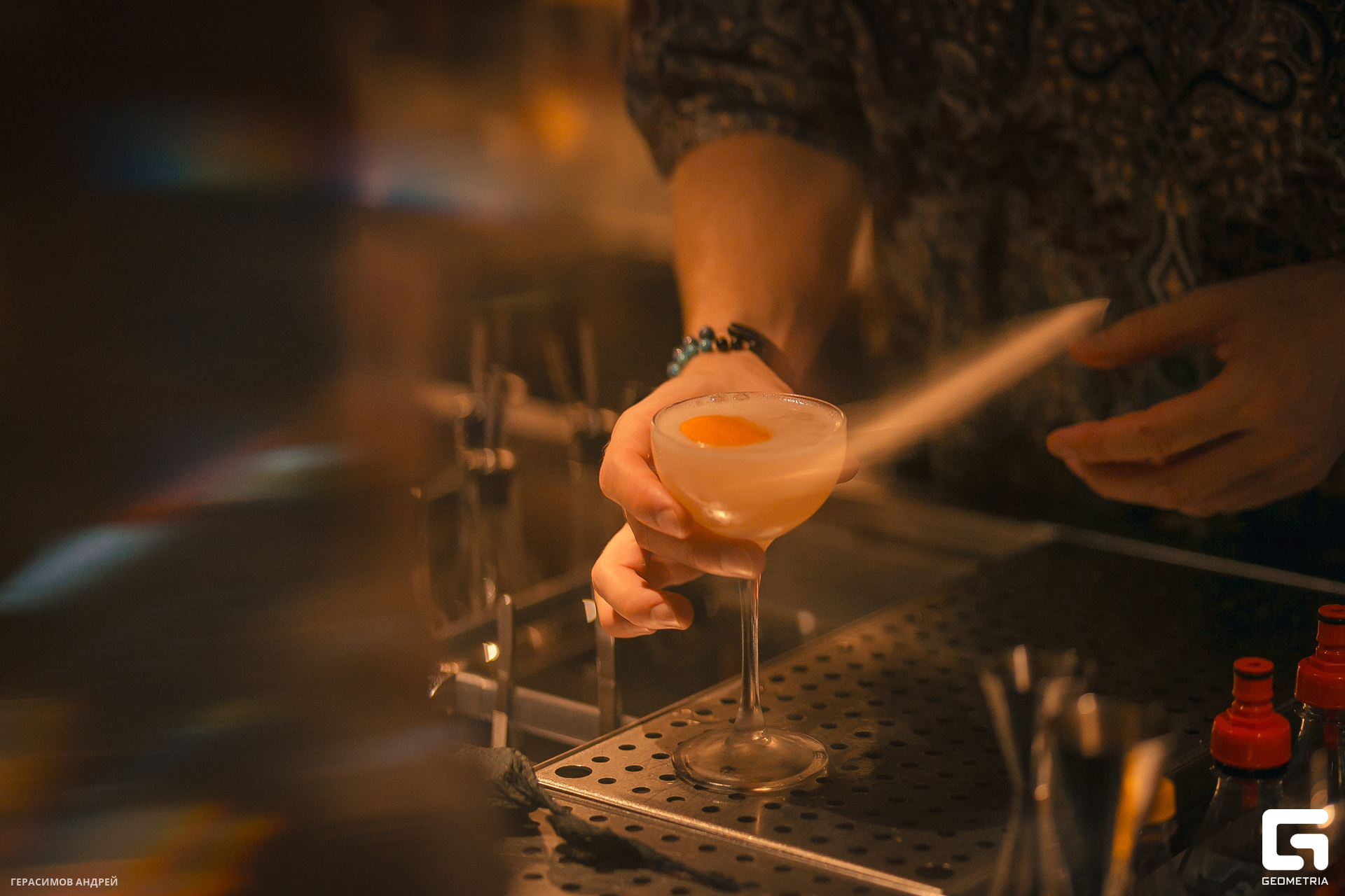 056 Bloom bar 1. 12.jpg