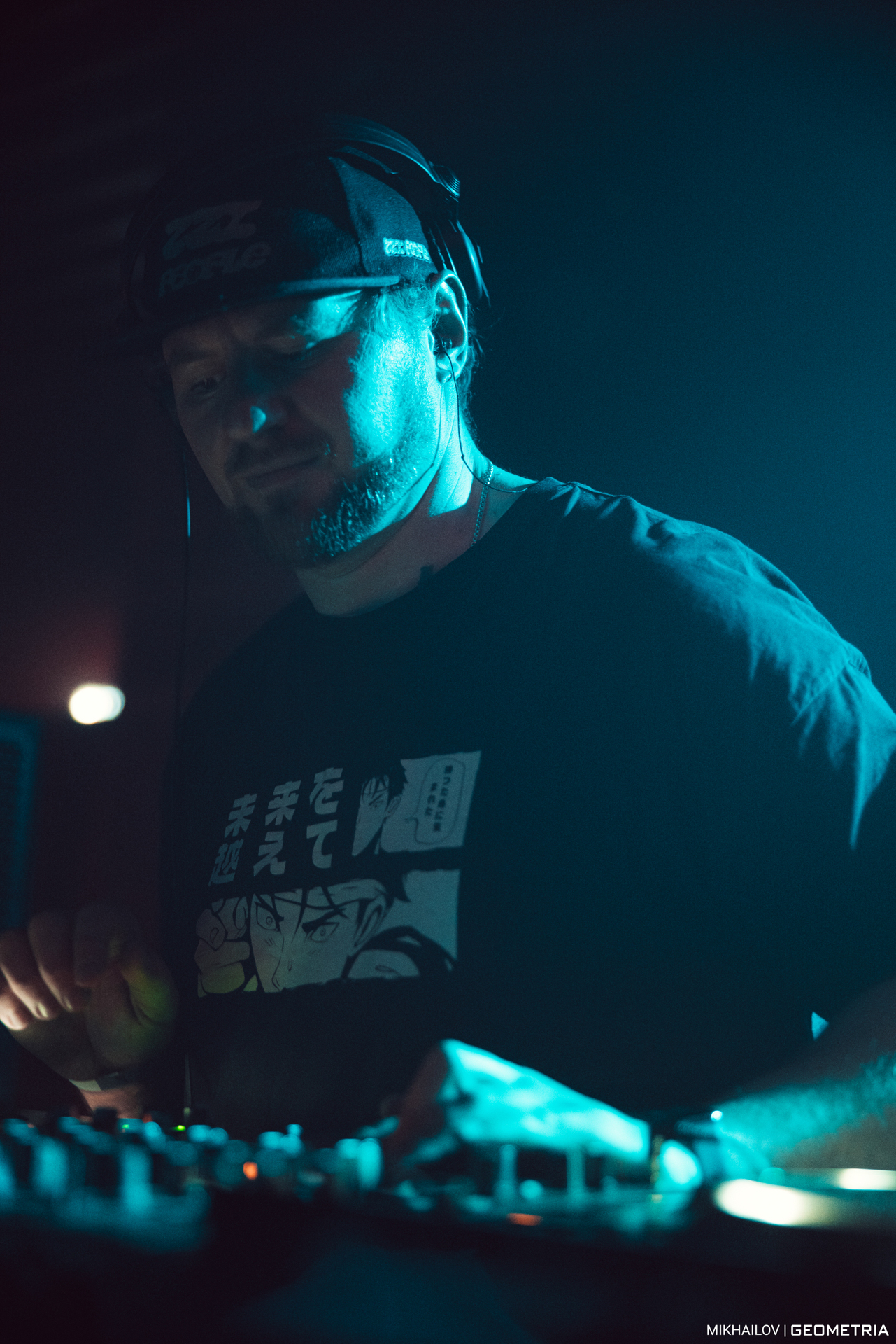 140-050425-2233 mikhailov-web.jpg