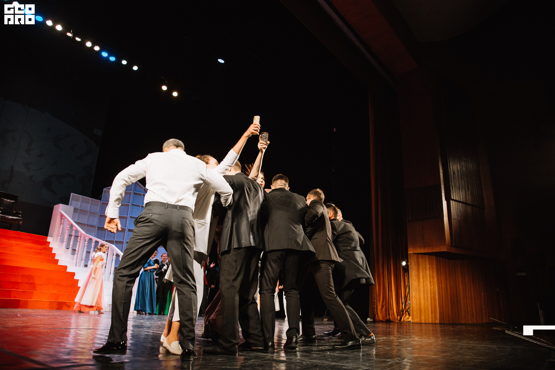 2021-11-23 20-53-53_Швец.jpg