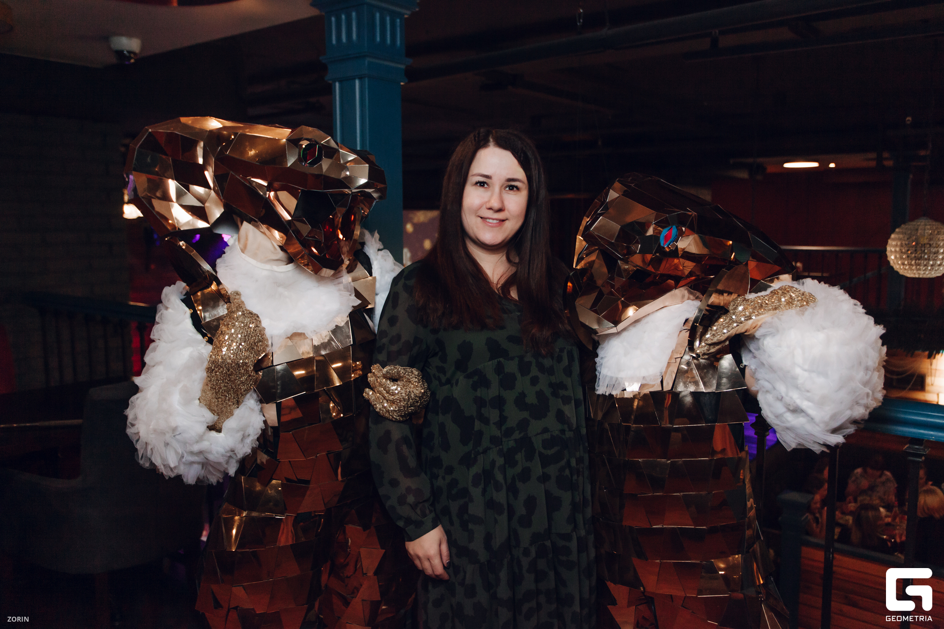 018-19-26-02-19-12-24- Zorin.jpg