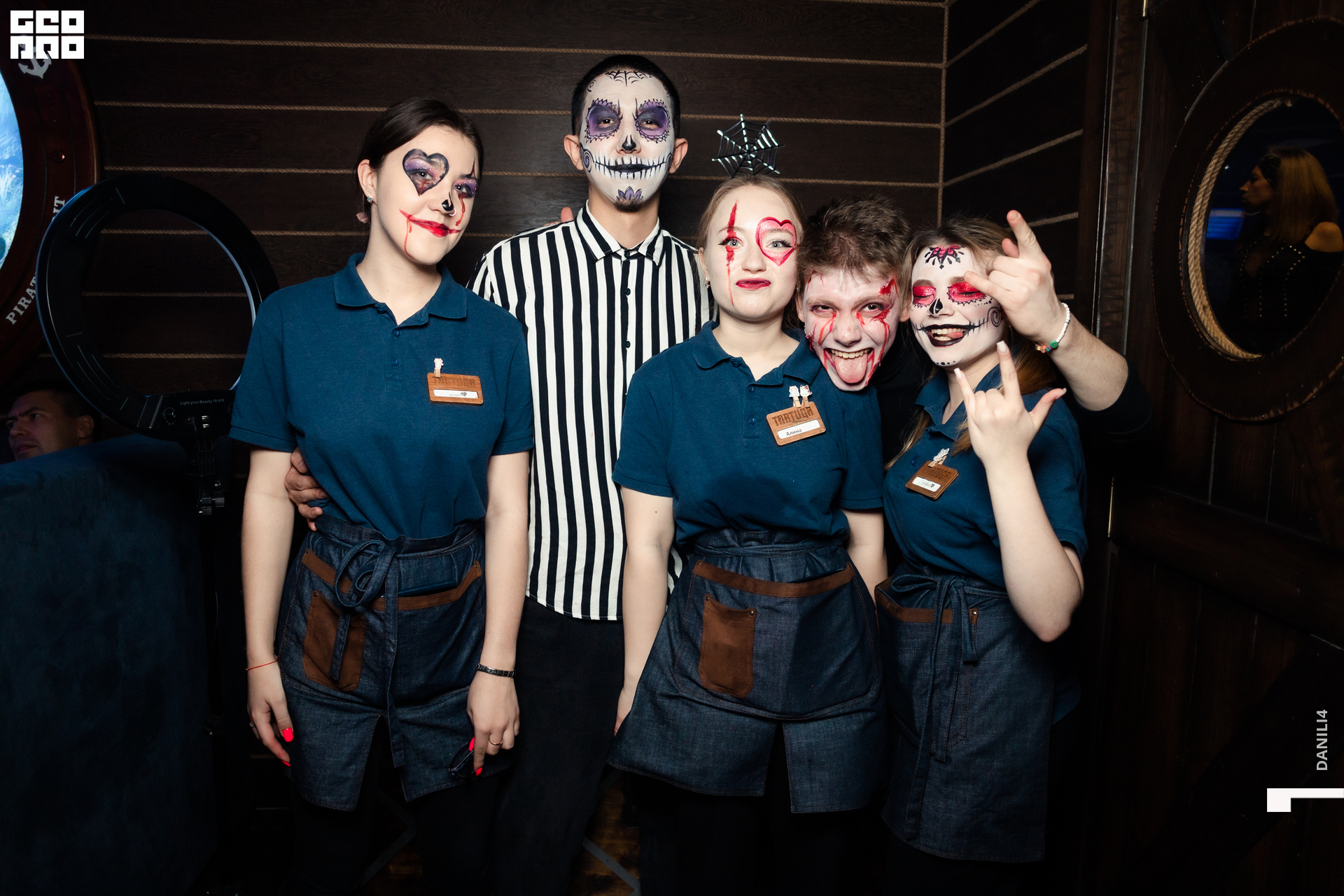 Тортуга хеллоуин 29.10.22-193.jpg