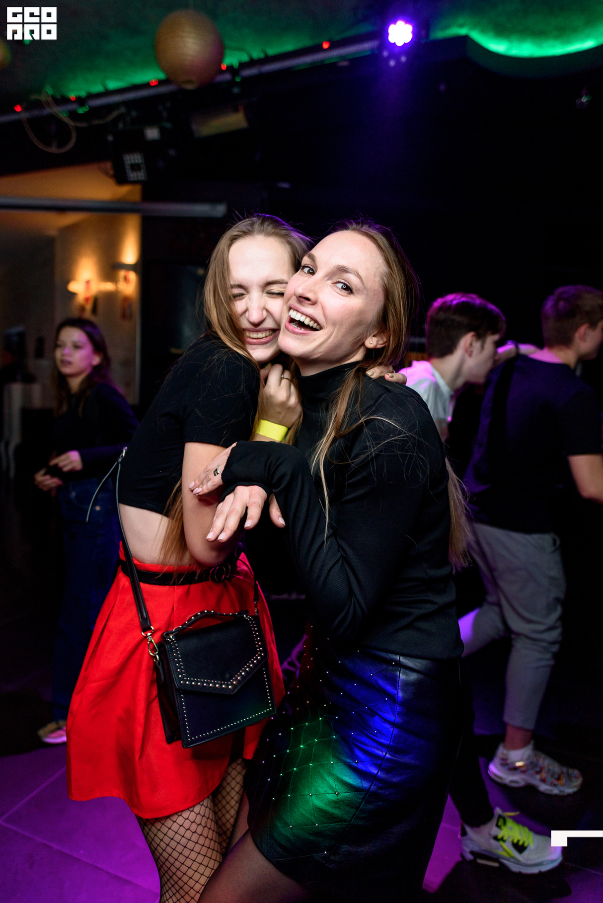 The Party of 2000s: Ночь ностальгии // Friday Party at Fashion Club 7