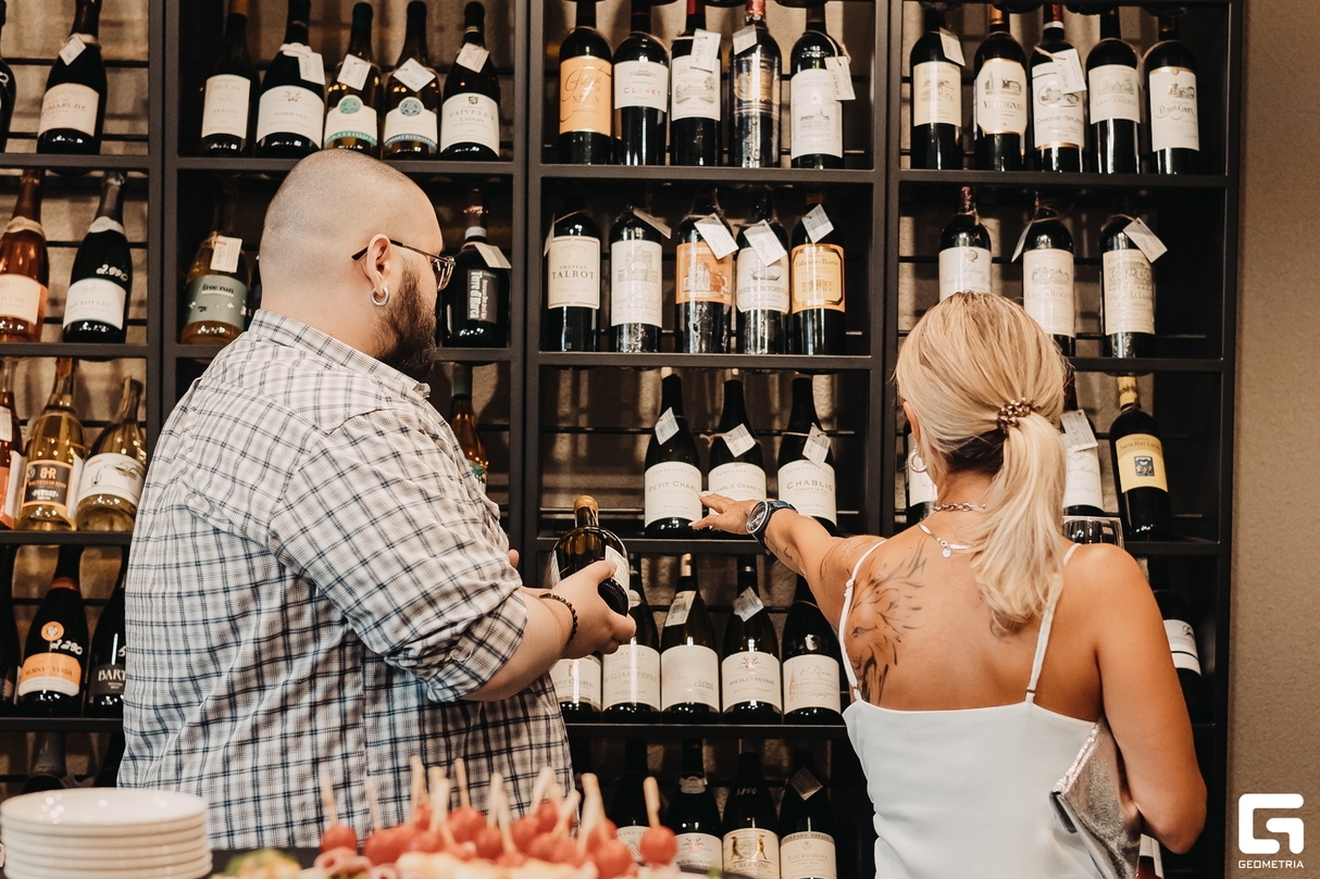 Розыгрыш от Enoteca Centrale 11