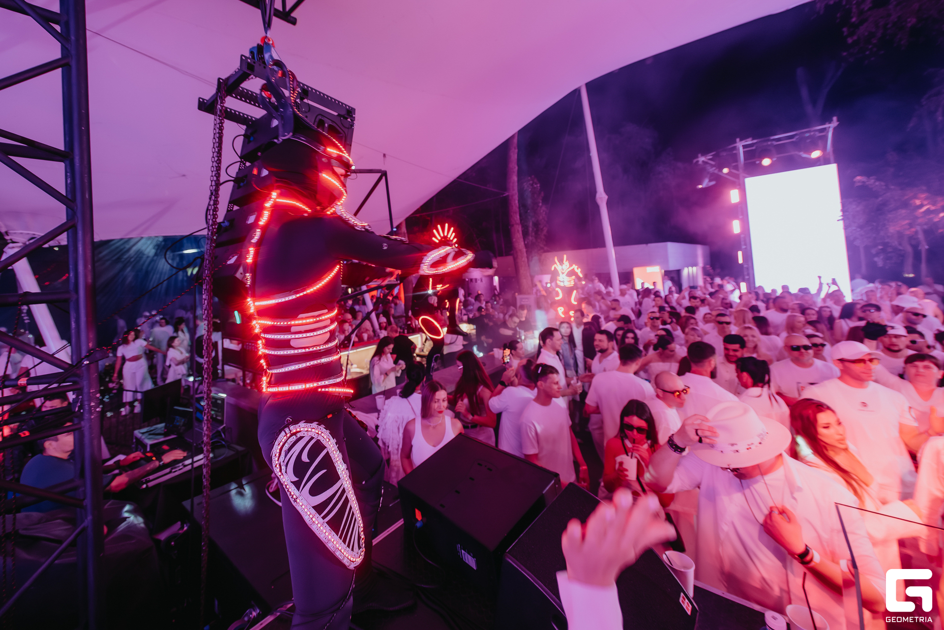 @dmitry_chuntul [White party 2025 NIGHTl]-0444.jpg