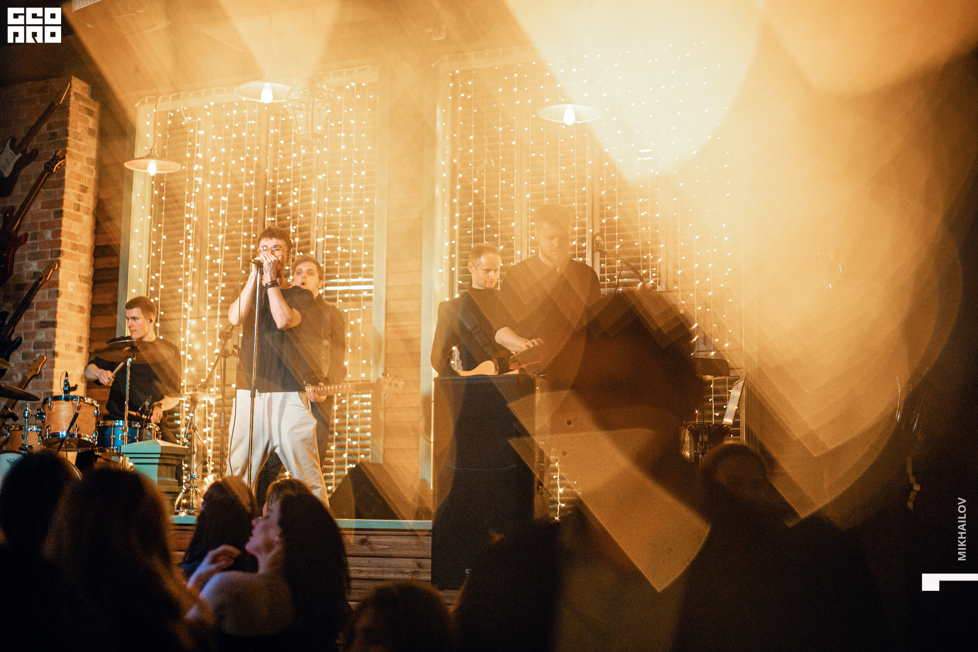 096-04-04-2021-01-01-The Optimist - Mikhailov - 2560.jpg