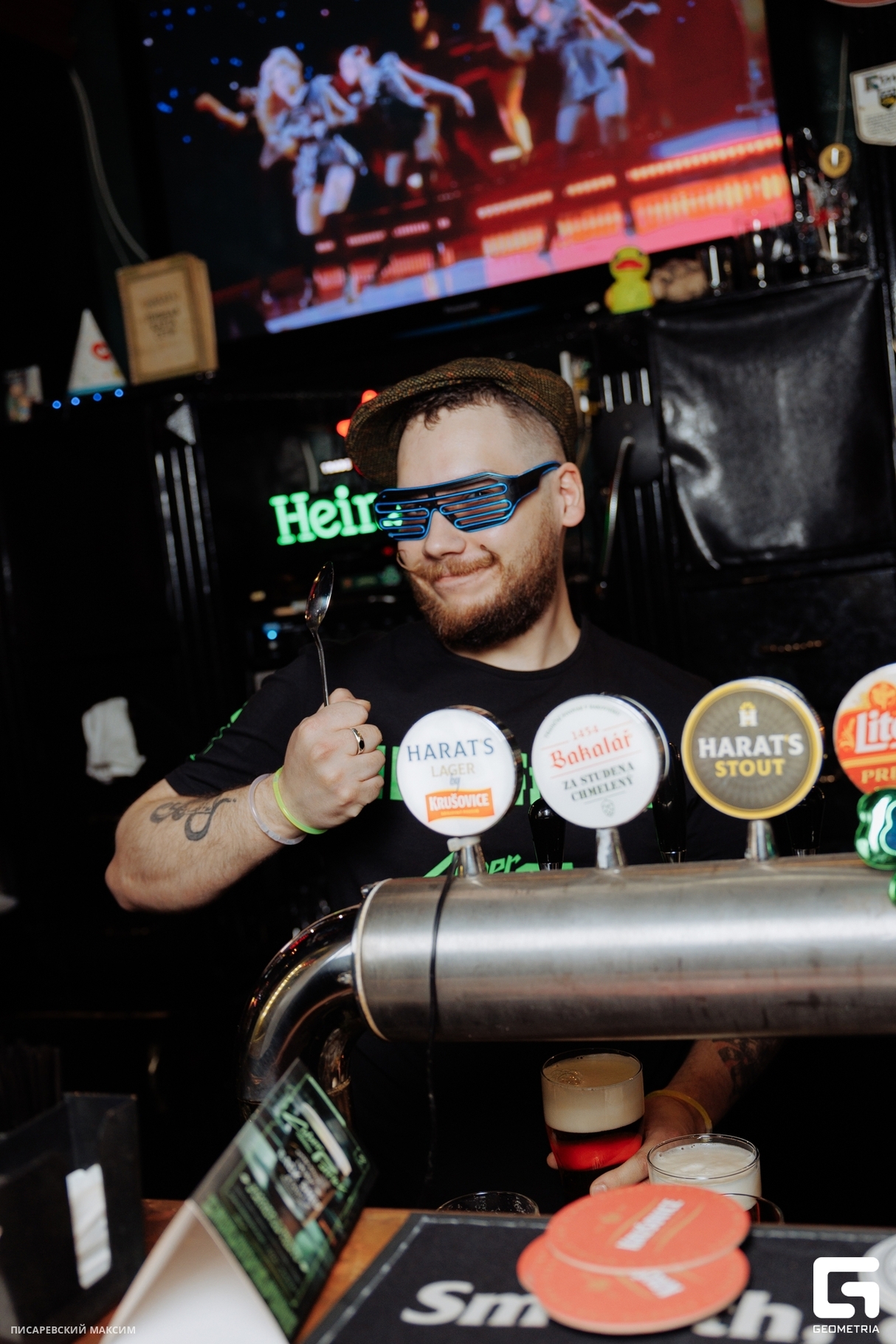 День святого Патрика в Harat’s pub 15
