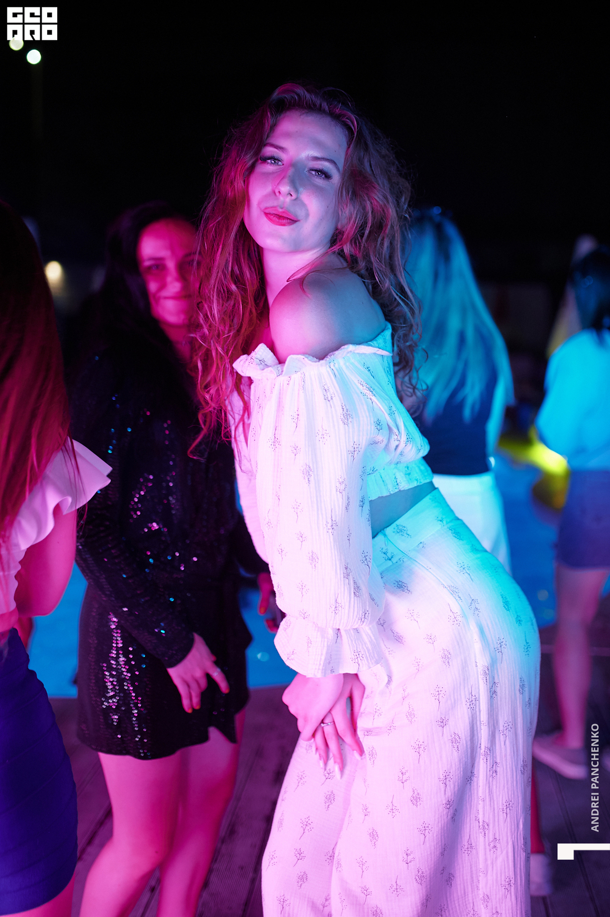 Night pool party 30