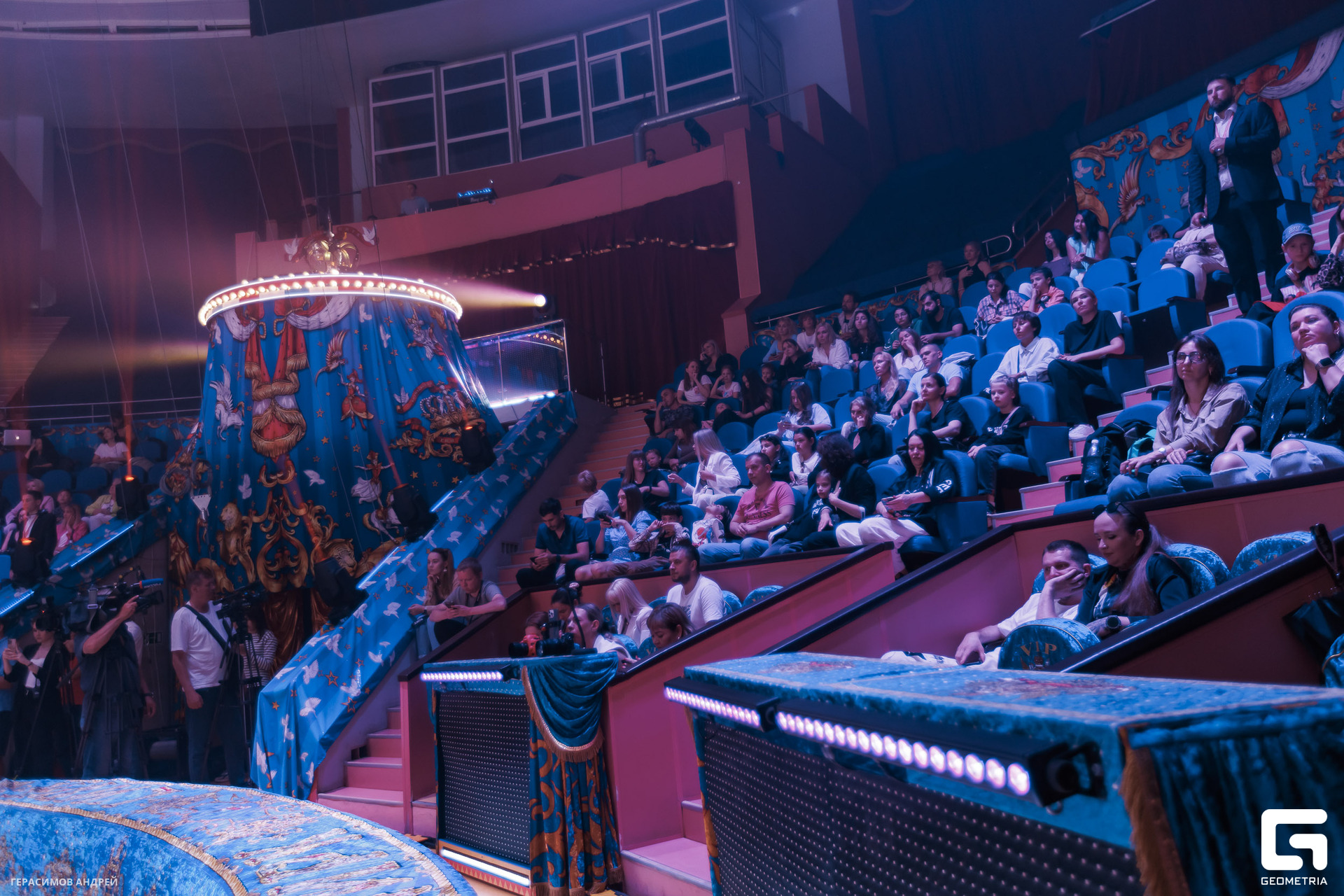 132 Цирк 29. 05.jpg