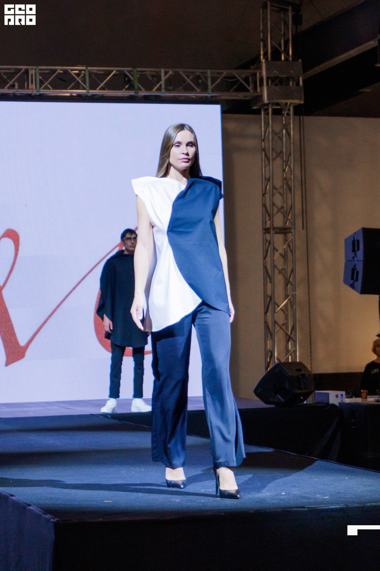 FASHION-МАРКЕТ «МОДНАЯ ВОЛНА» 13