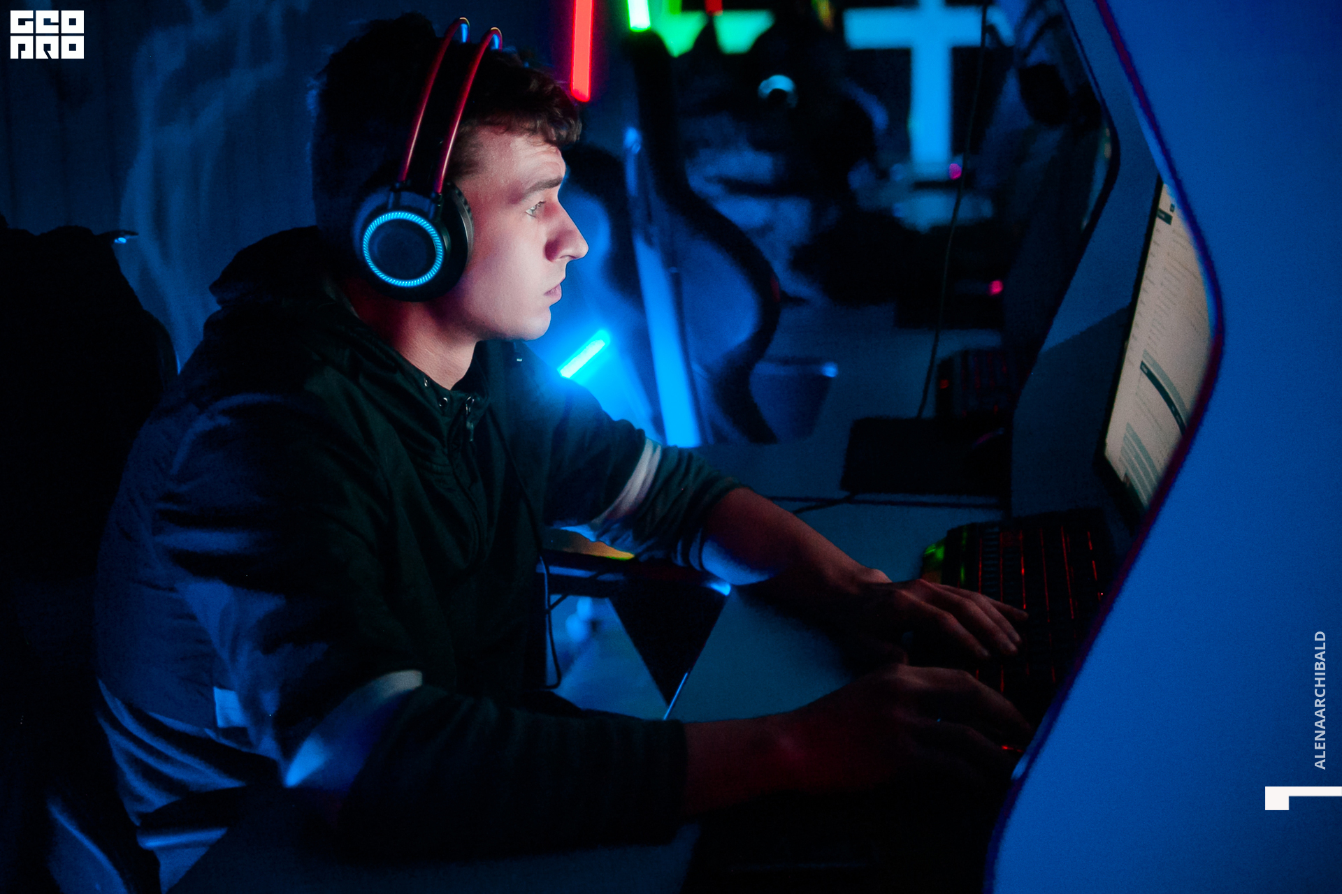 093 111922135737_arseniyermakov.jpg