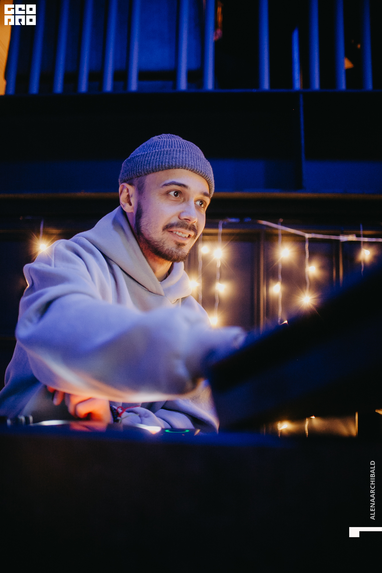 2022-11-18 20-00-27_alenaarchibald038.JPG