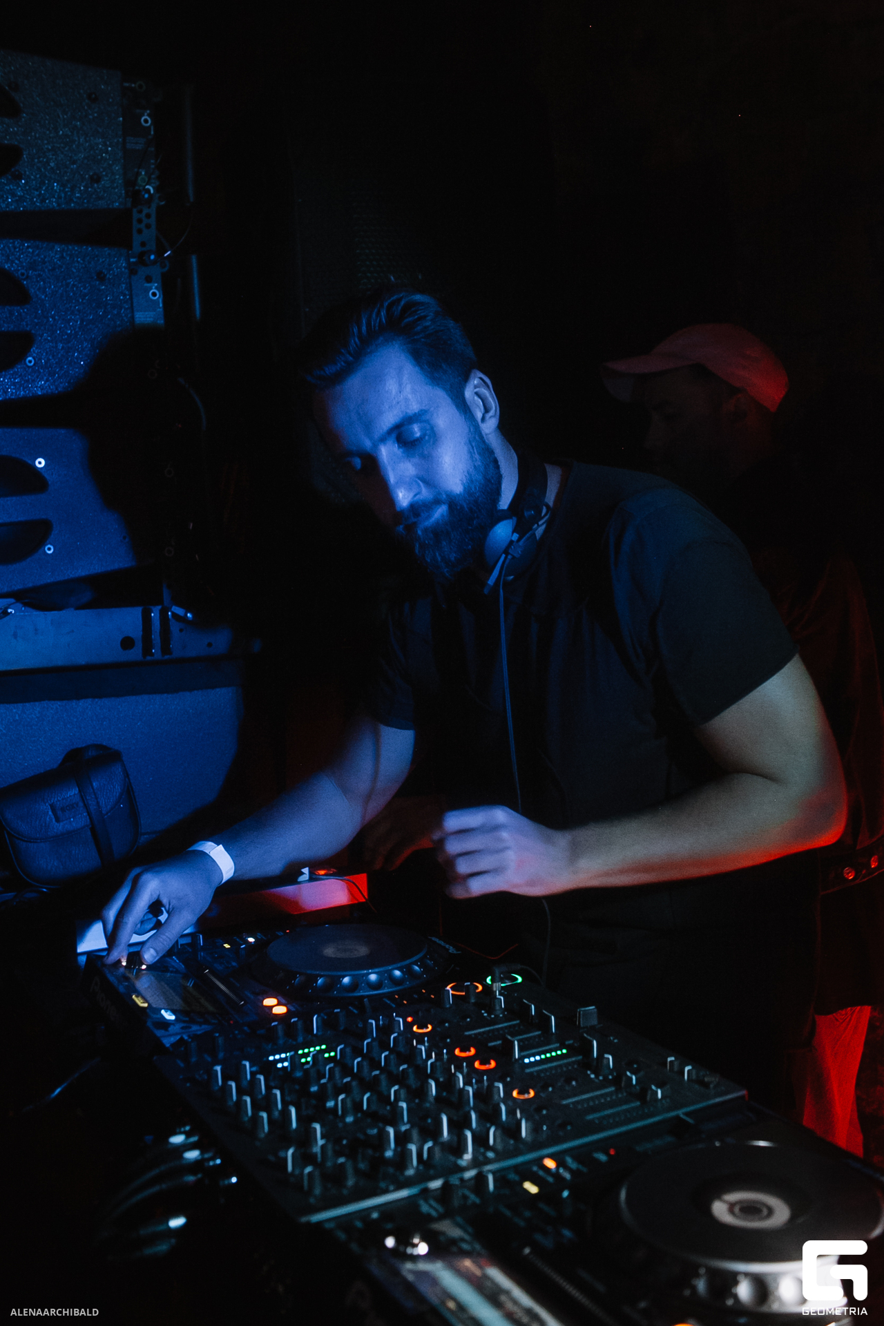 2023-07-15 00-21-46_alenaarchibald050.JPG