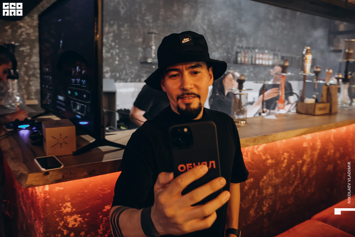 Обнял reopening #1 13