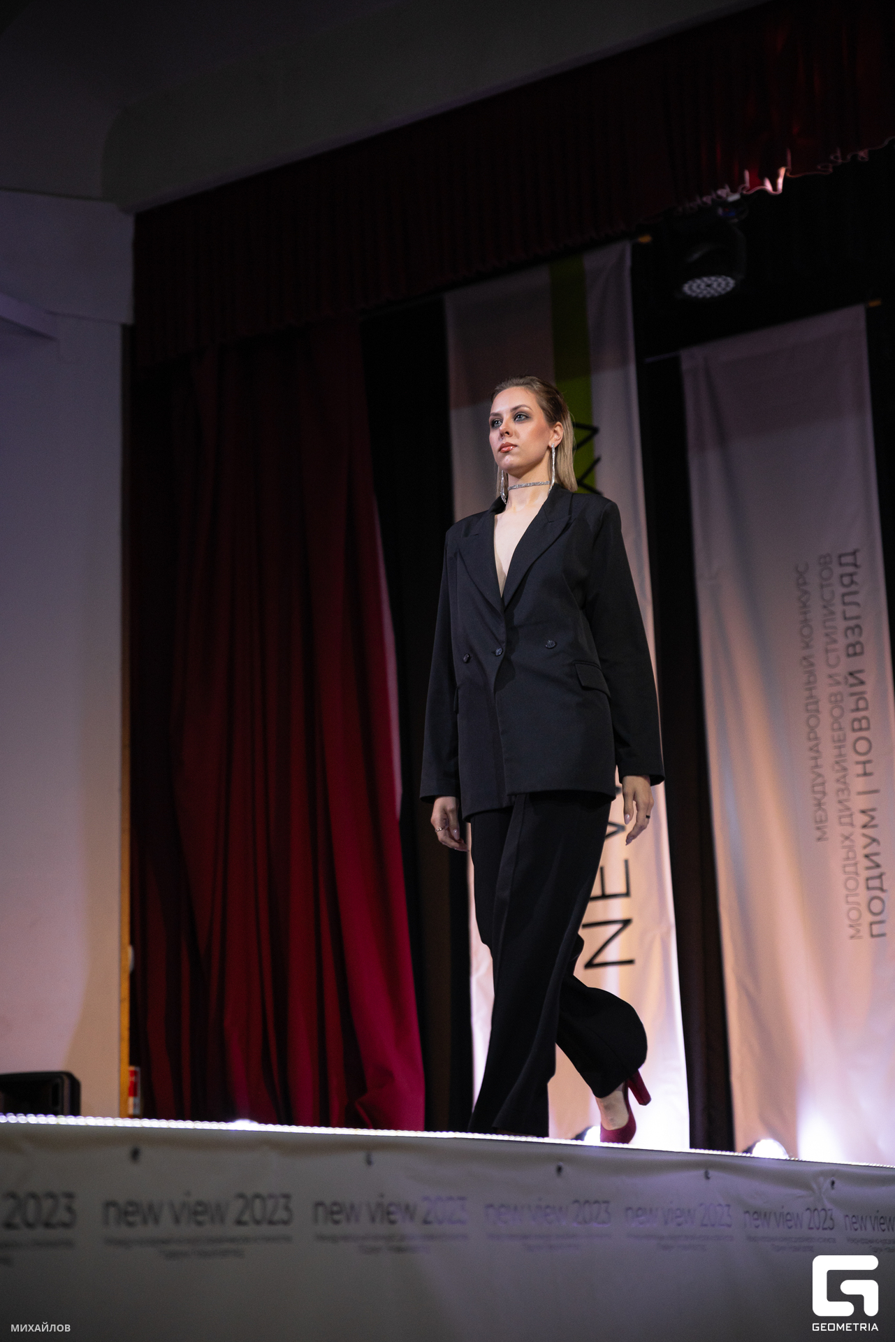 560-2305203004-Показ - Михайлов - 2560.JPG