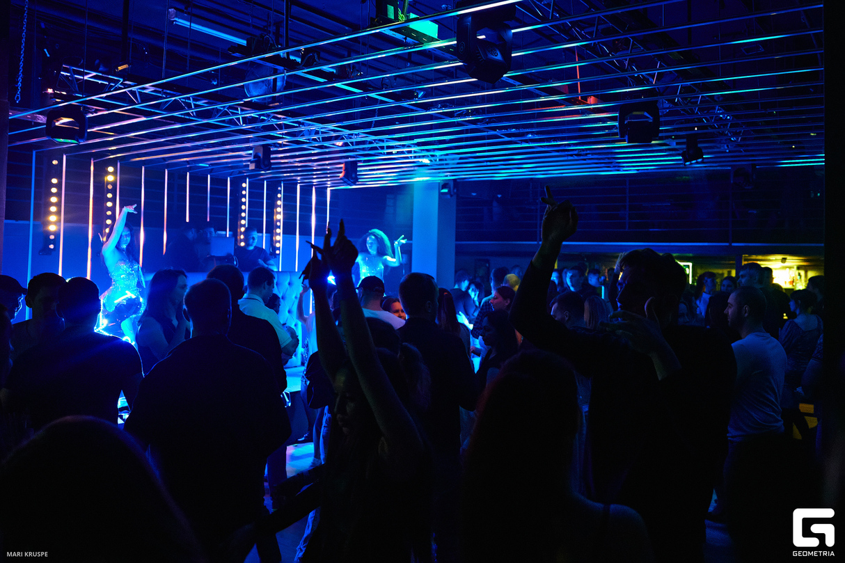 Weekend Party 15