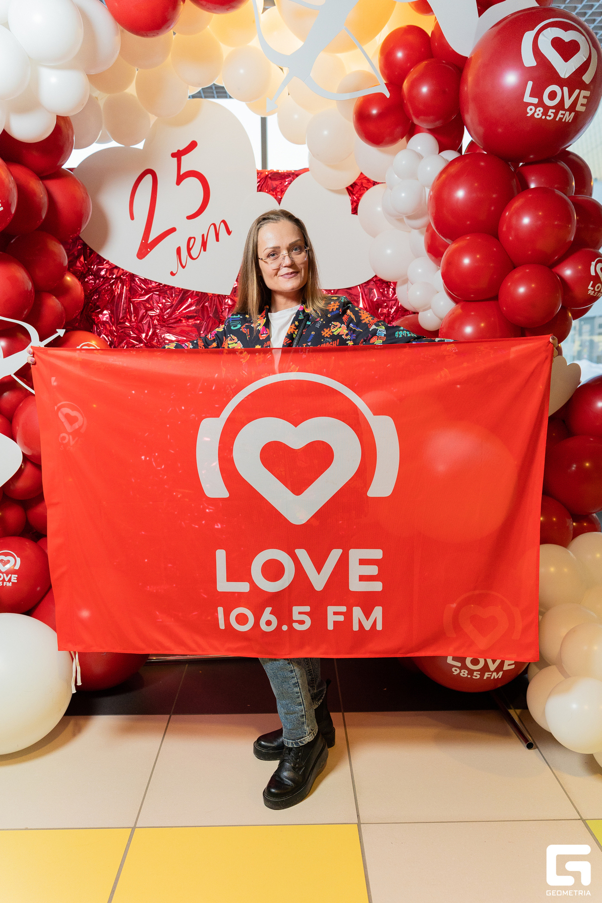 Фотозона Big Love Show 2025 в честь 25-ти летия  LOVE RADIO 9