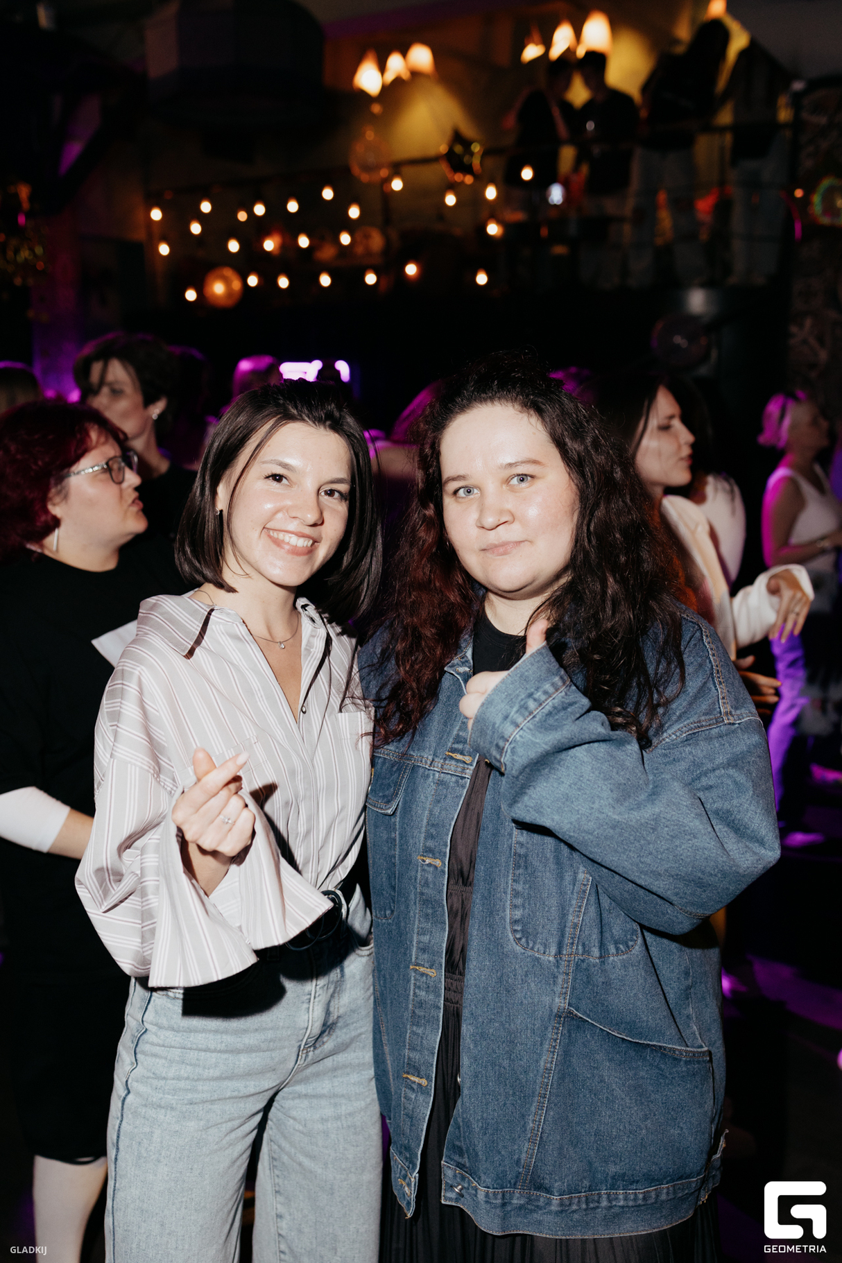 GOLDEN PLACE PARTY | 7 WITH U 23
