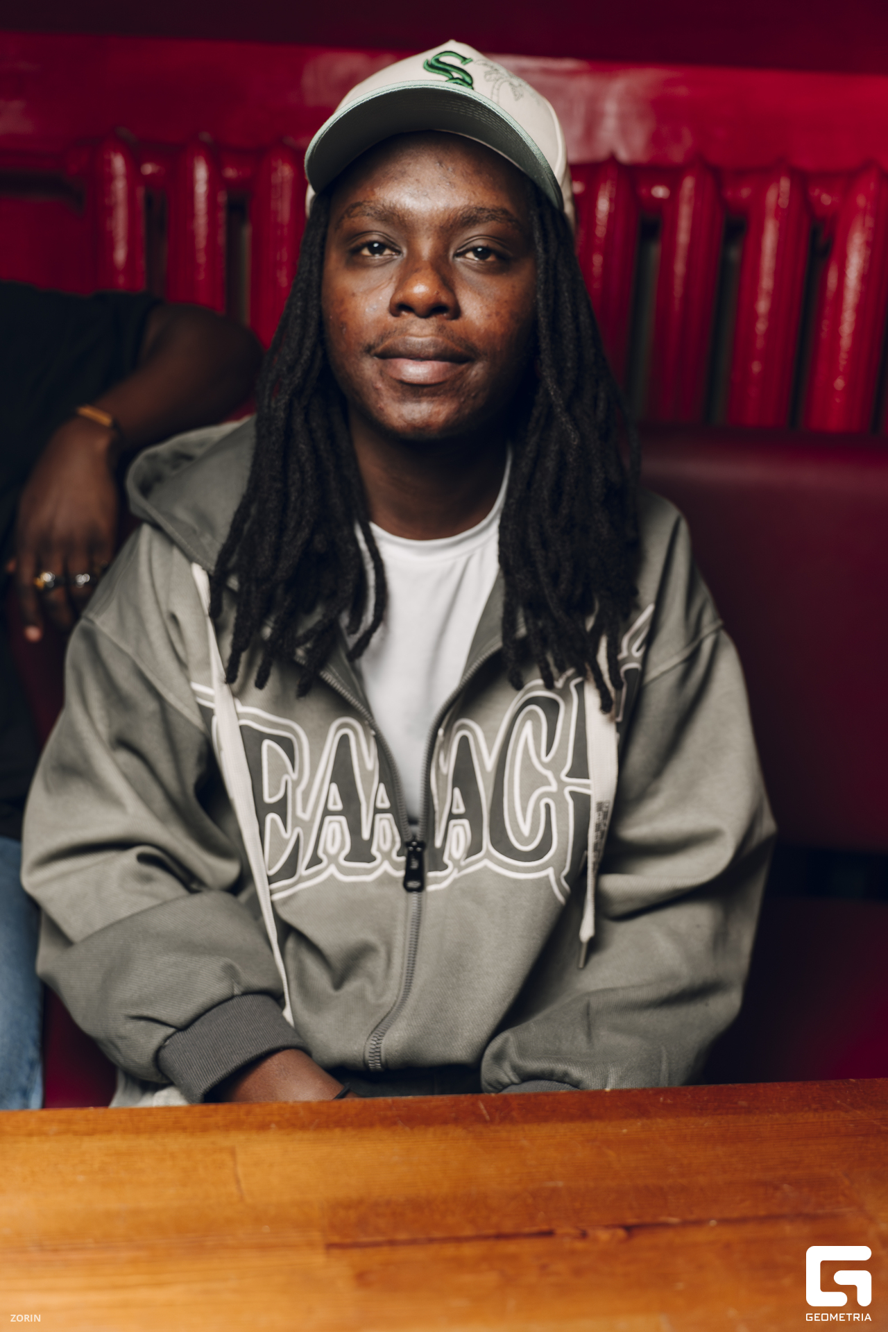 024_00-51-48 _11-10-25_Zorin.jpg