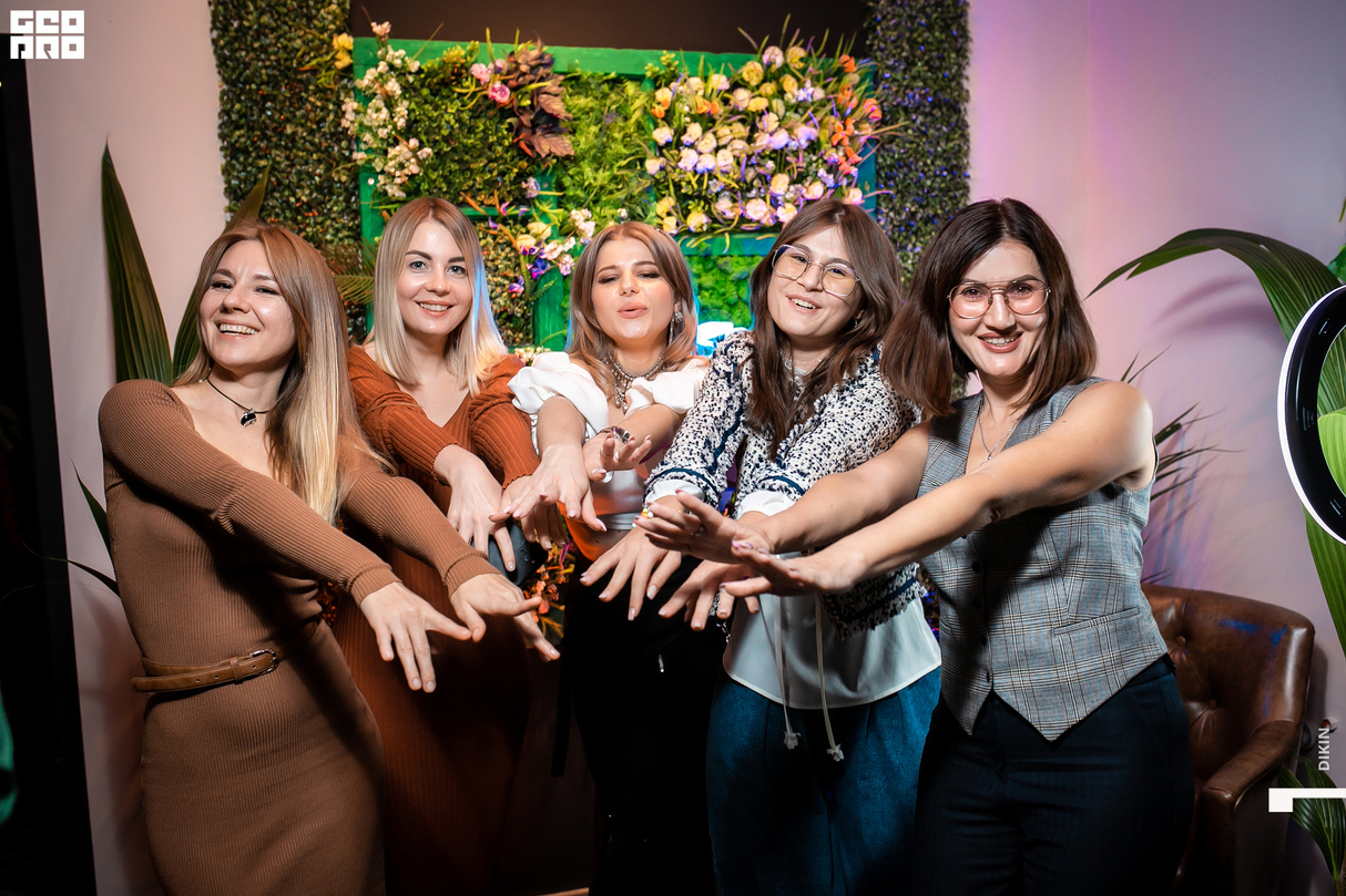 ВЕЧЕРИНКА В ЧЕСТЬ ОТКРЫТИЯ! 14