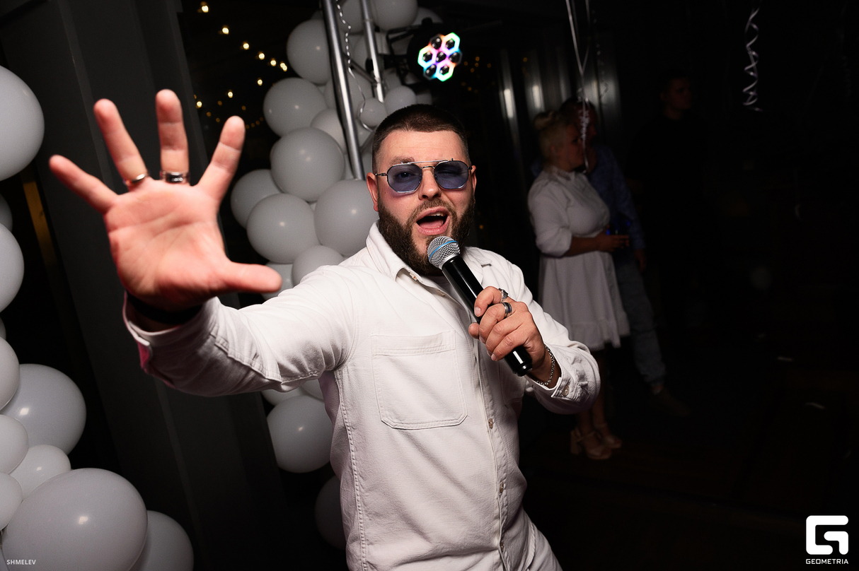 White Party! 10