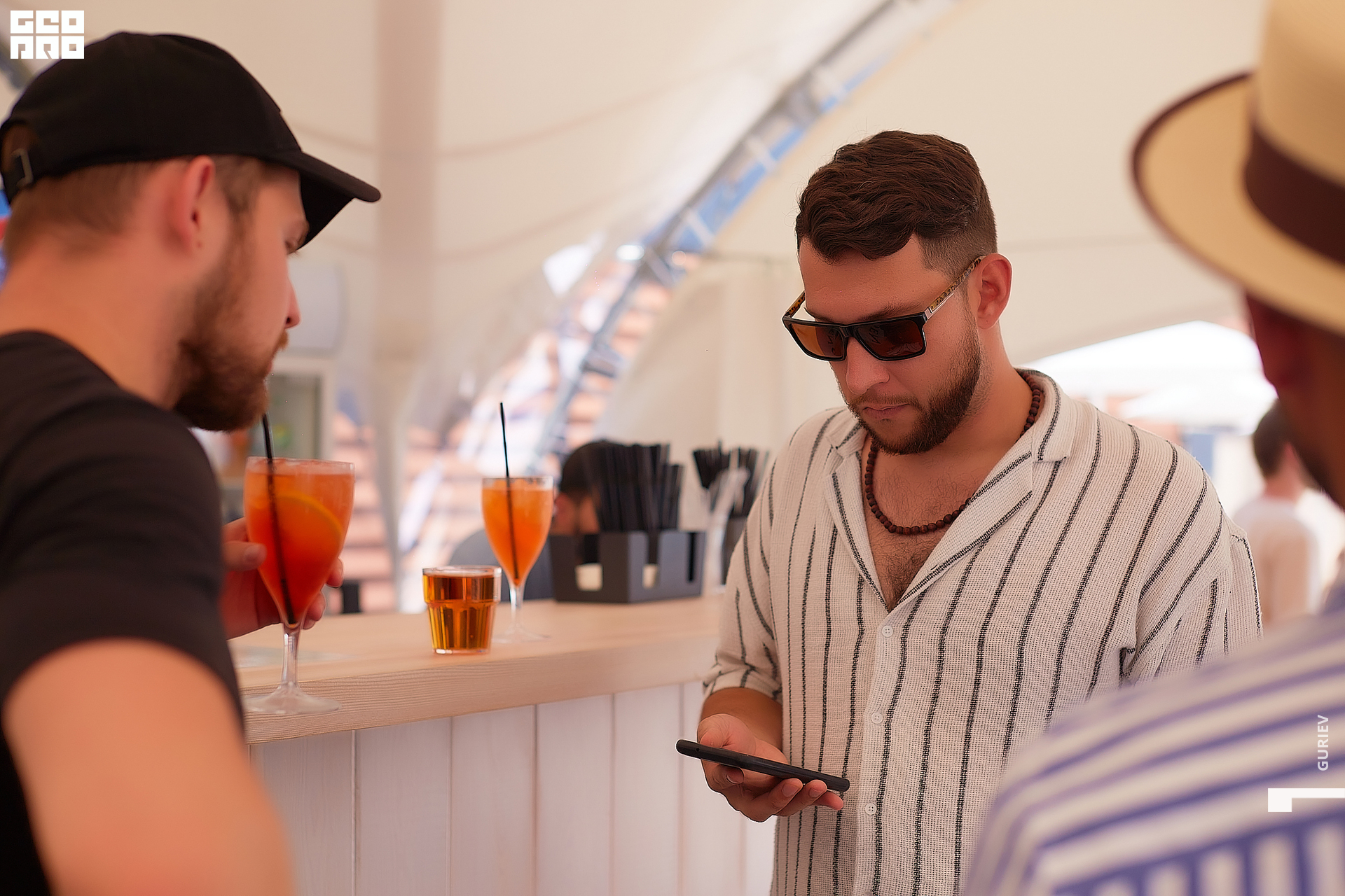 residense opening026.jpg