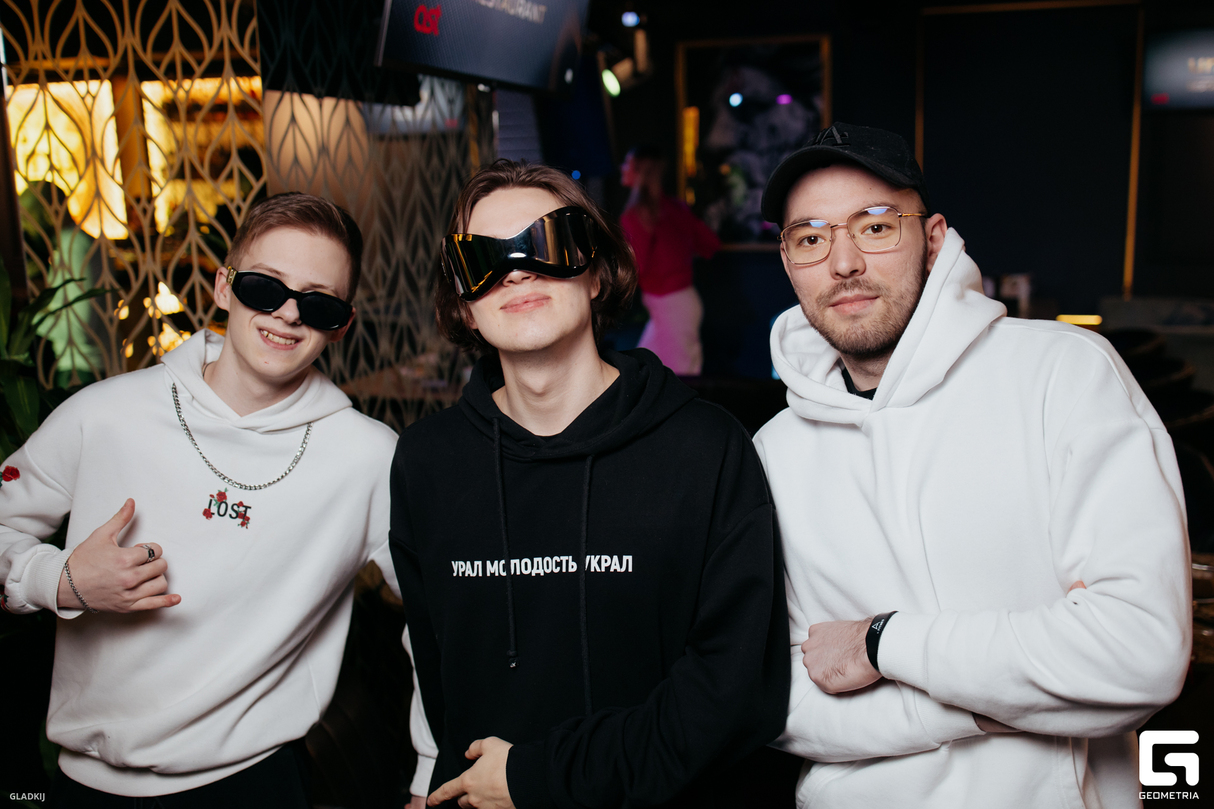 STUFF PARTY 19
