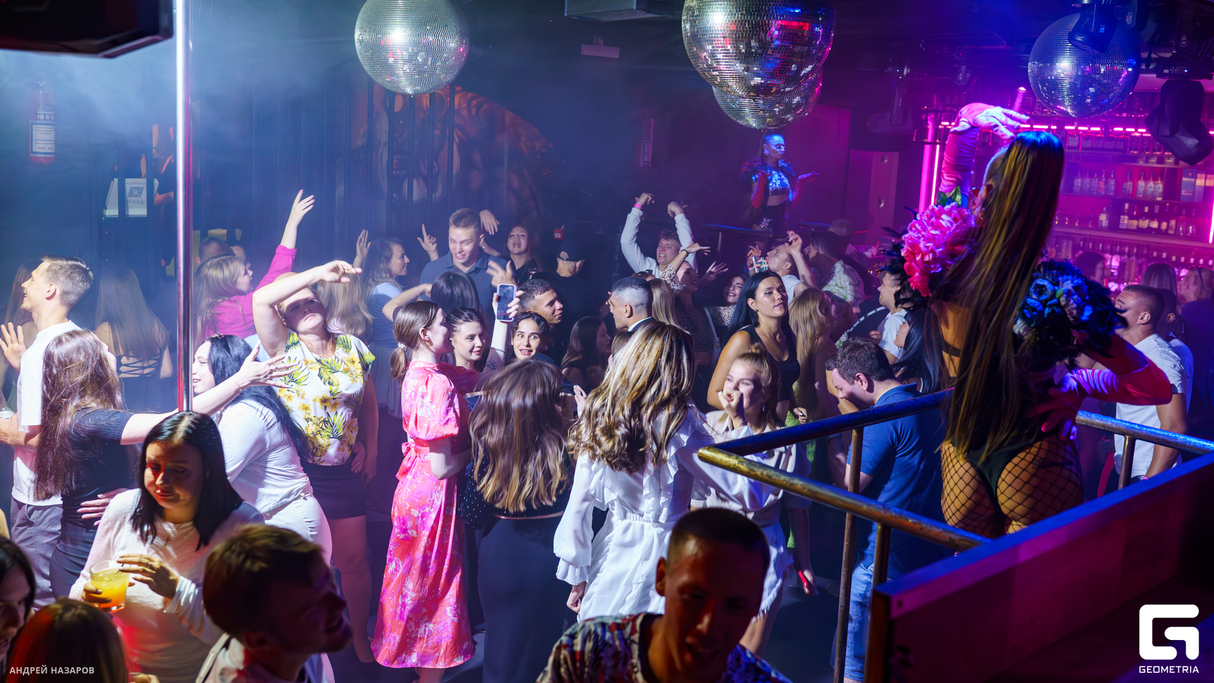 Saturday Night 15