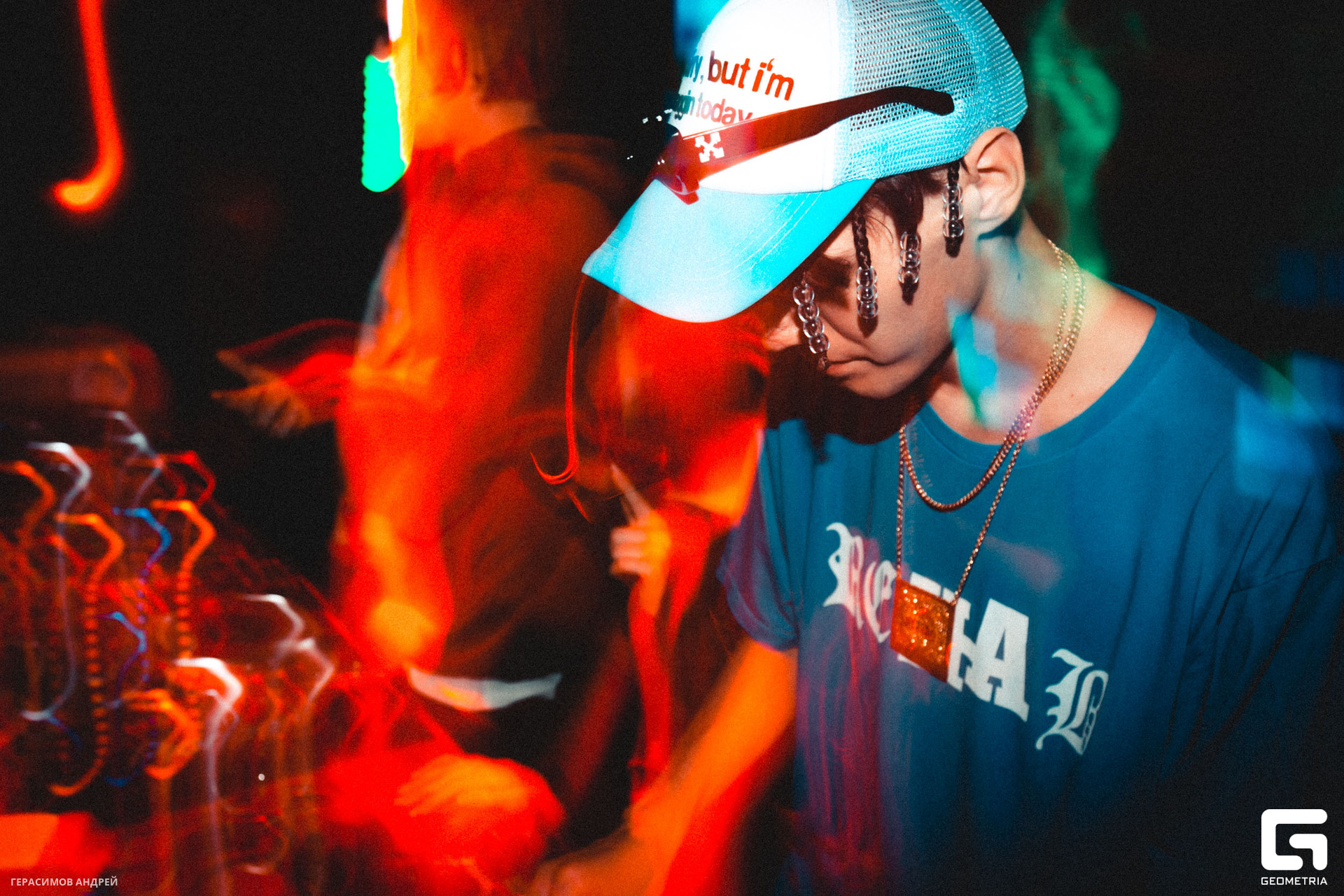 084 Repeat 26.08.jpg