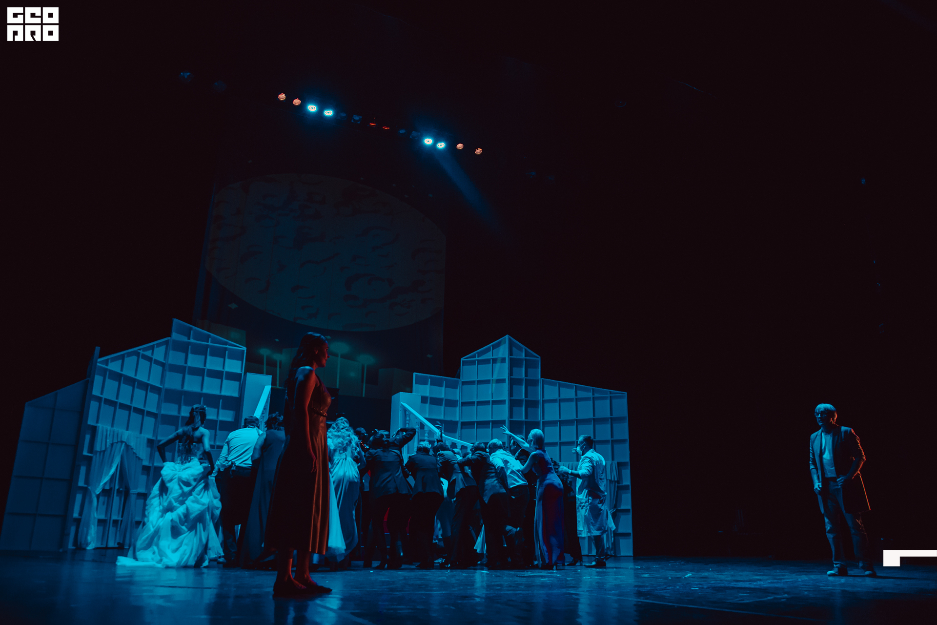 2021-11-23 21-26-45_Швец.jpg