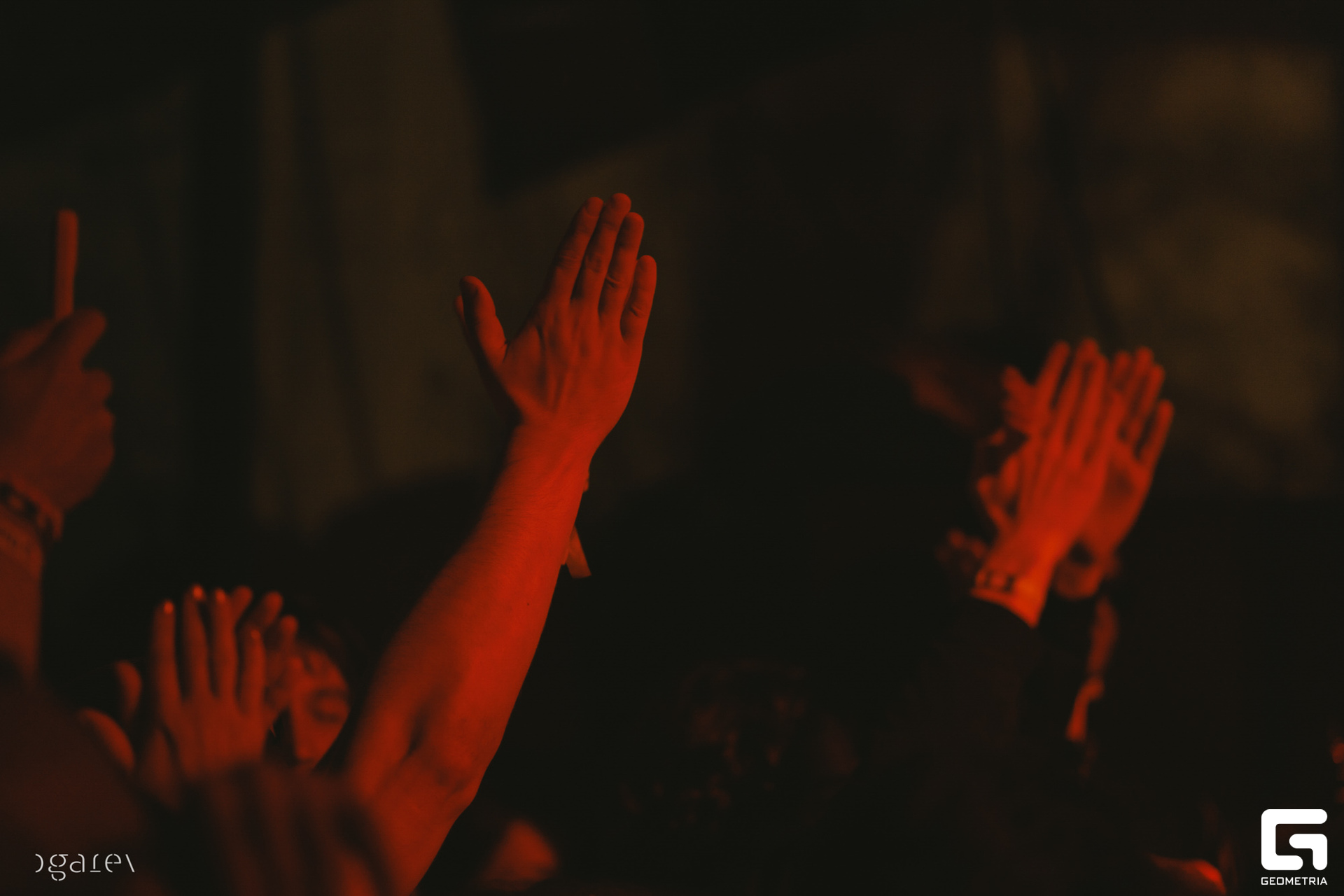 OUTLINE 2024-427-247.jpg