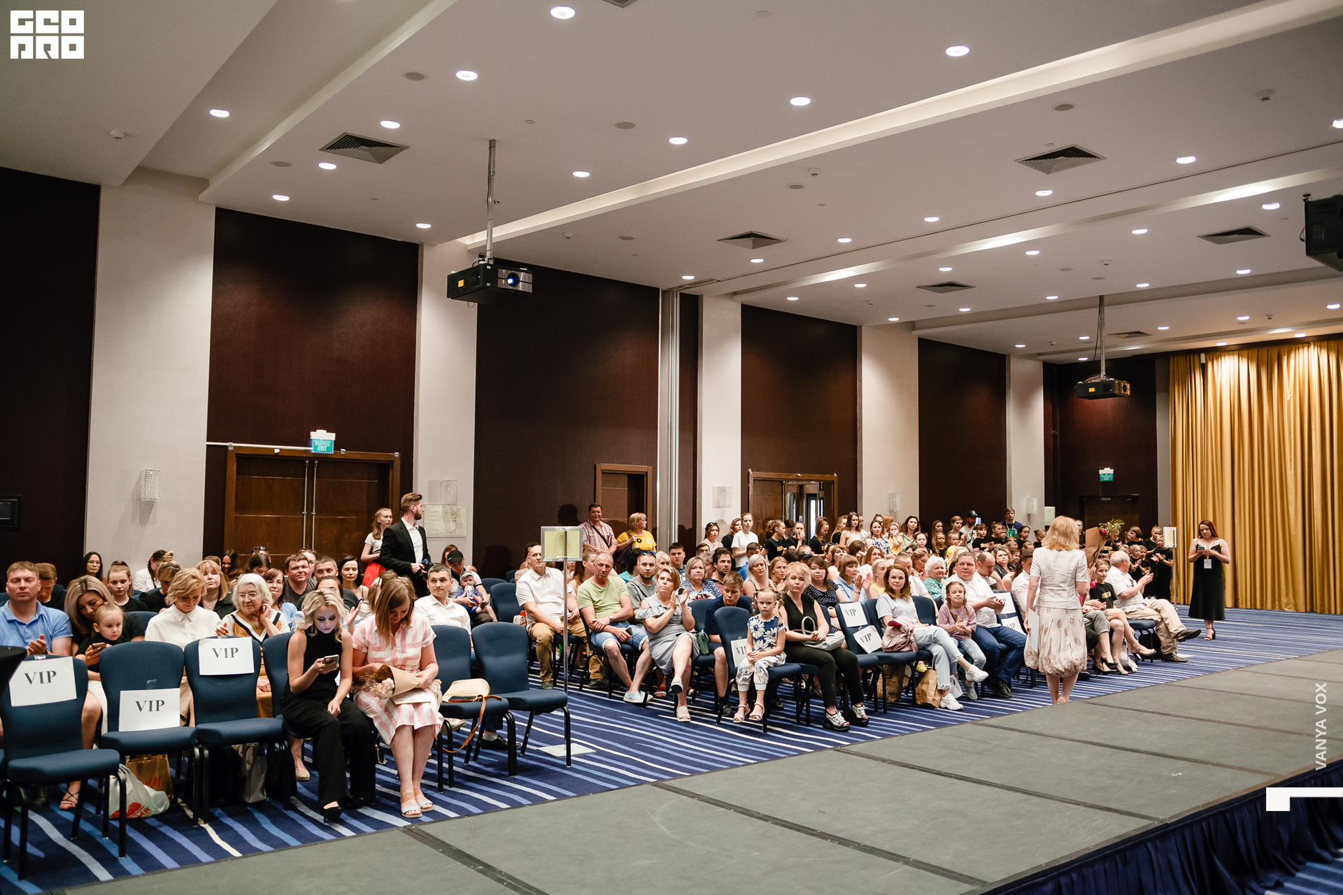 2021-05-23 16-00-00 vox_207.jpg