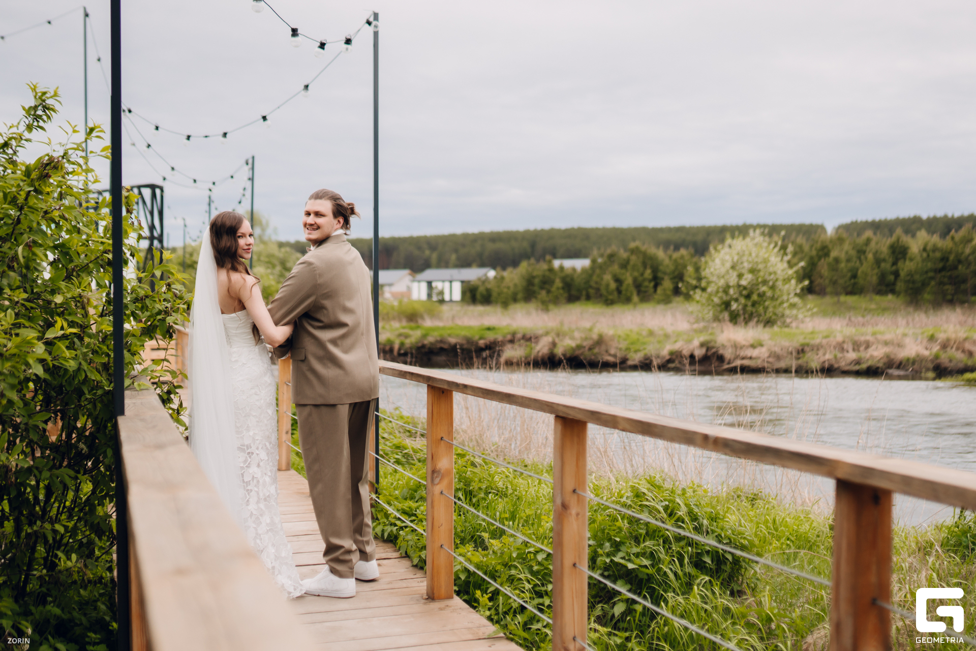 035-16-31-02-20-05-25- Zorin.jpg