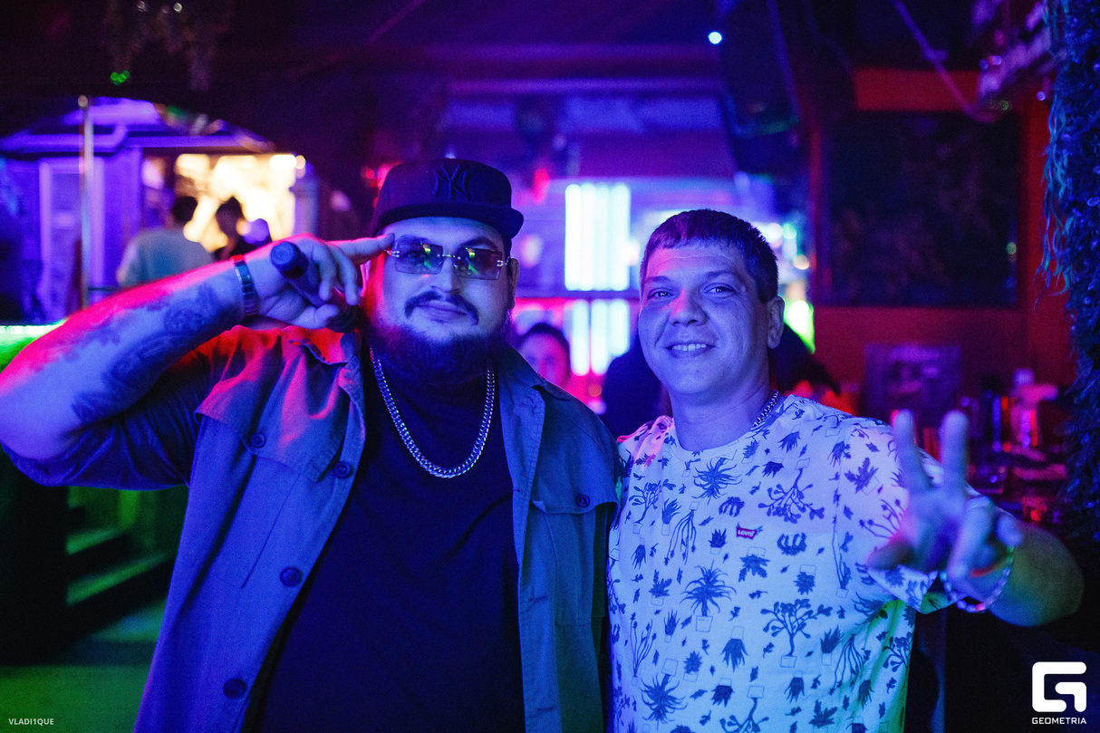 Weekend Party 15