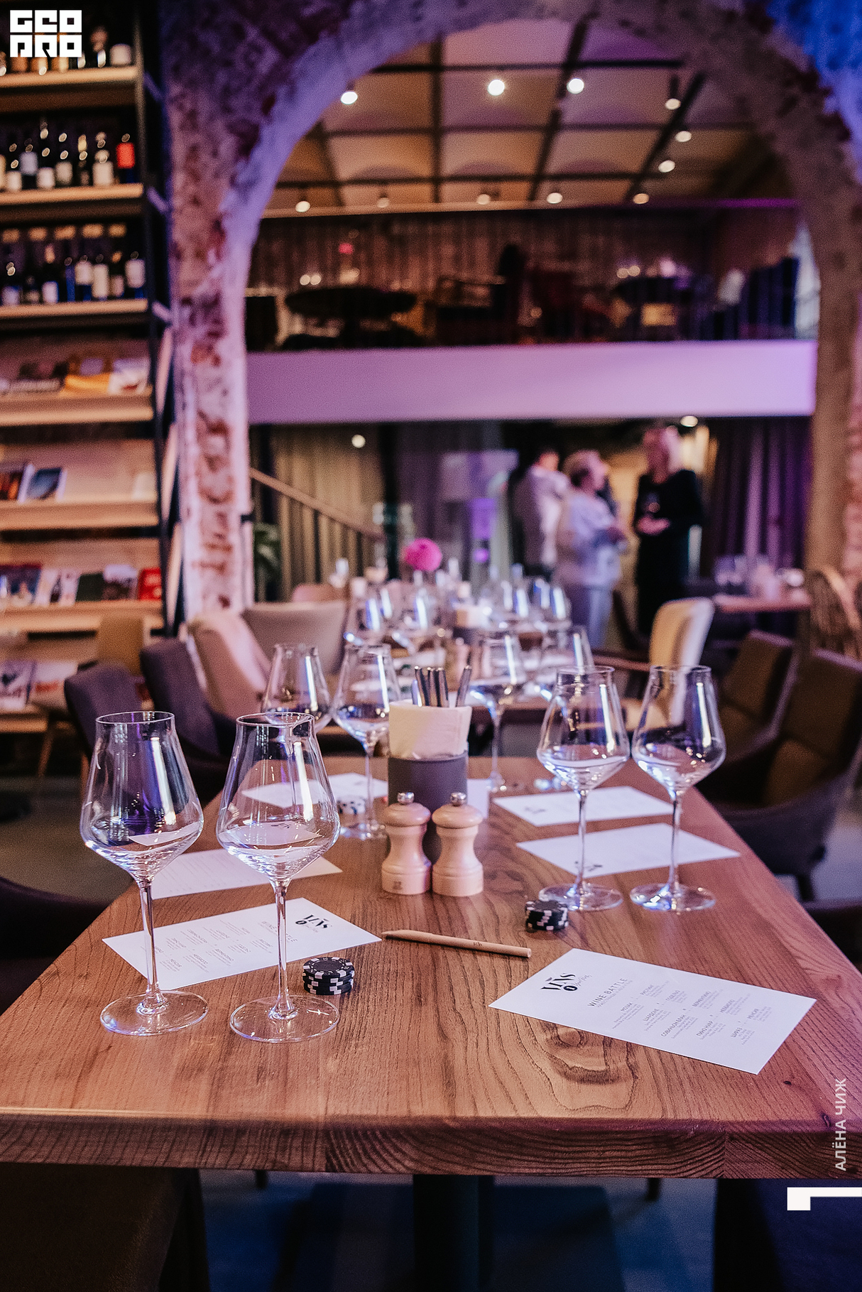 VINS 1 год. День рождения винного бара 19