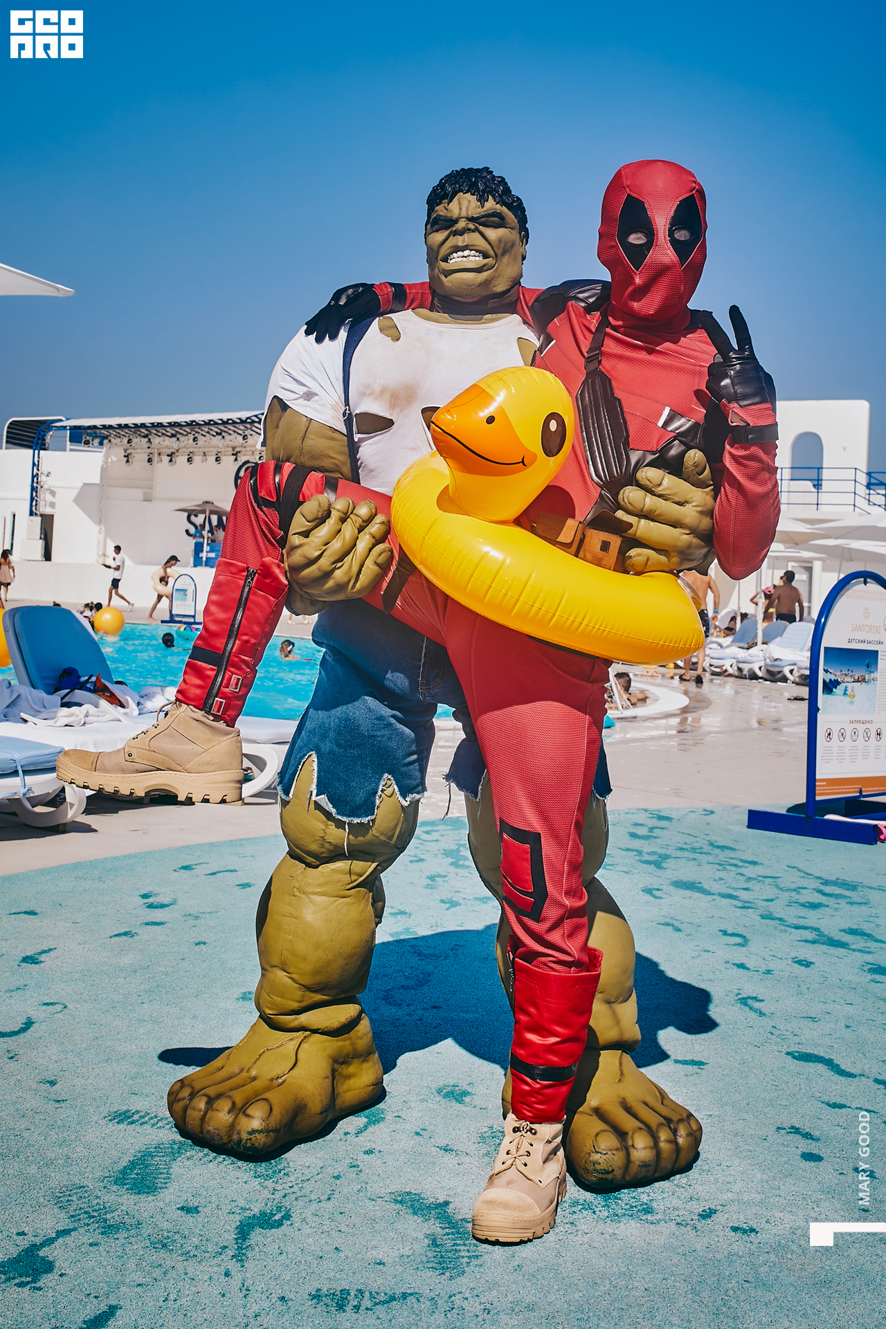 13.08.22 Santorini - Saturday121_6696.jpg