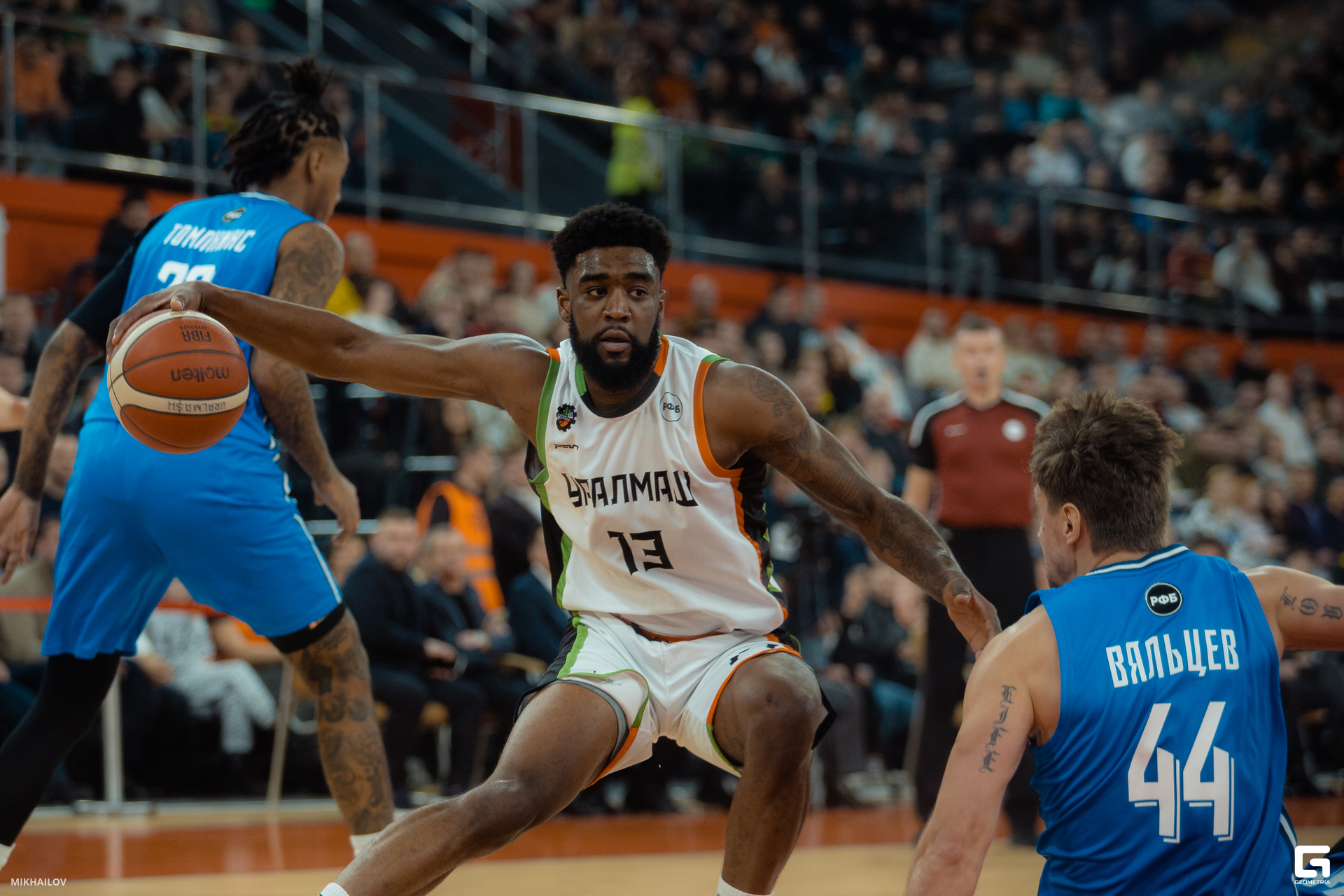 084-2301254146-Уралмаш - Михайлов.JPG