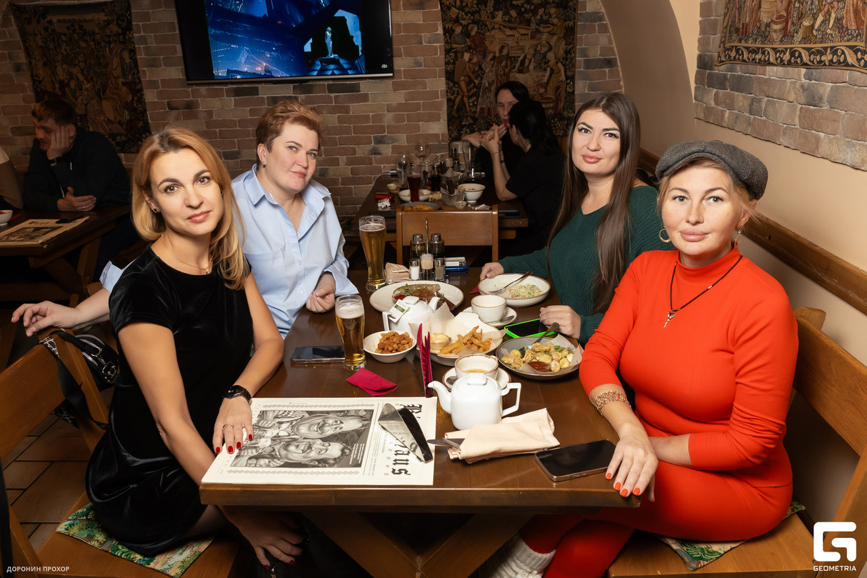 RUSSIAN GIRL в ресторане BIERHAUSE 26