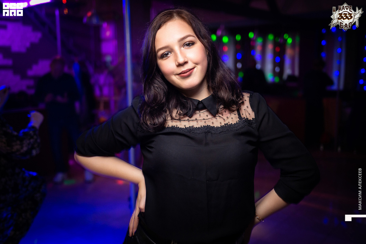 суббота в Кафе-бар 333 29