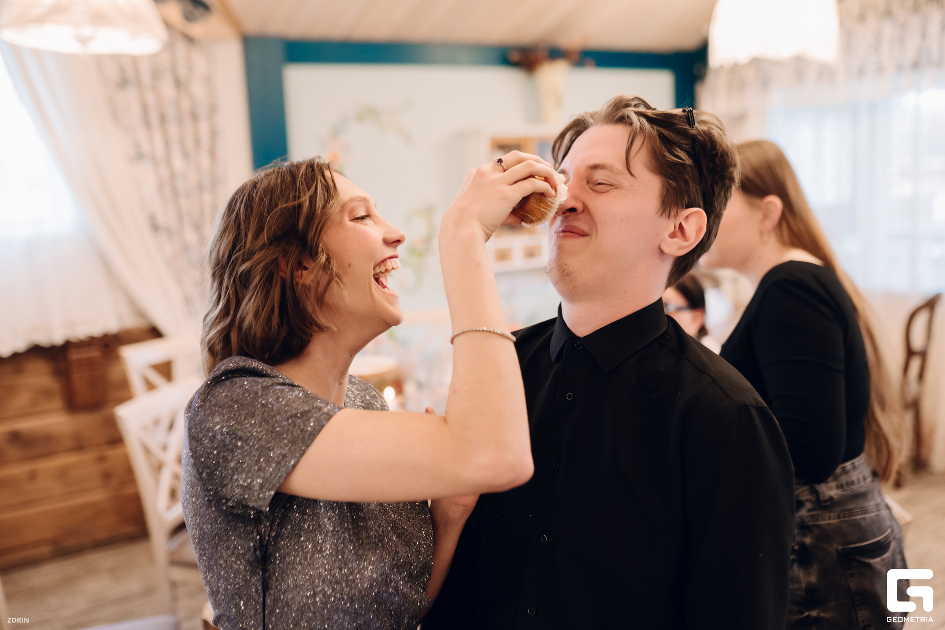 110-17-57-56-20-05-25- Zorin.jpg