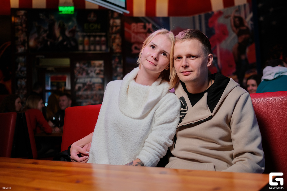 Пятница в баре Americanka 15