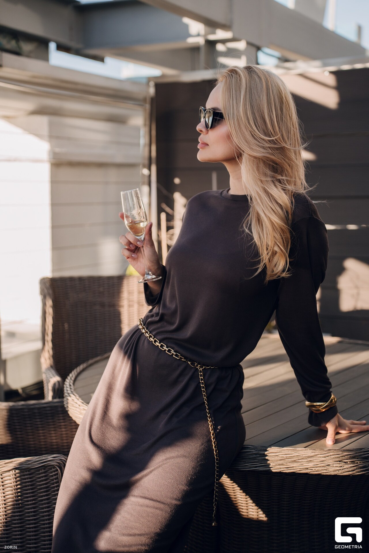 160-19-30-22-25-05-25- Zorin_resized.jpg