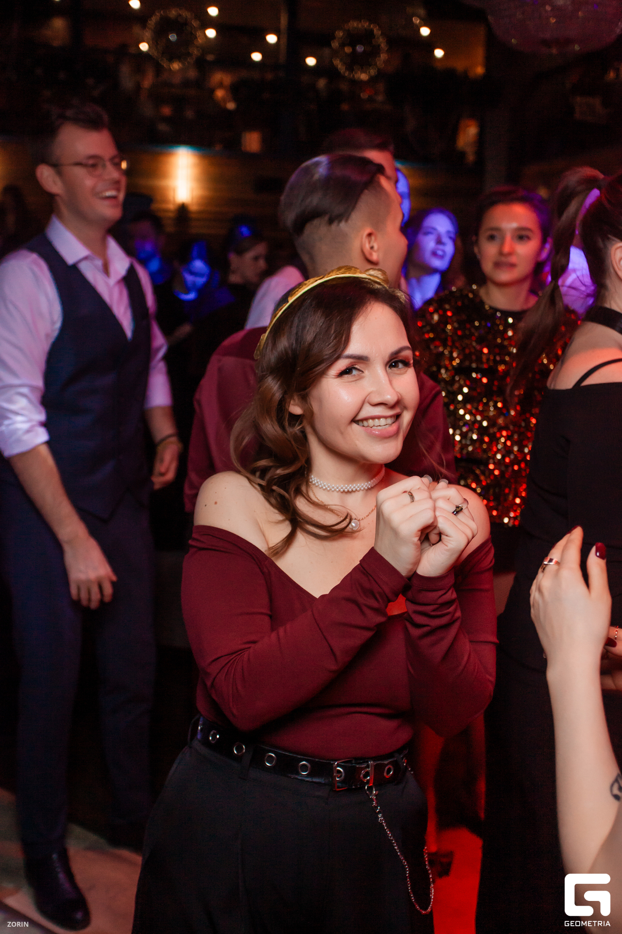 169-00-34-58-01-01-25- Zorin.jpg