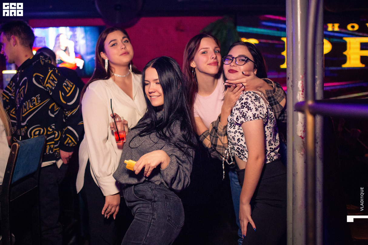 Weekend Party 28