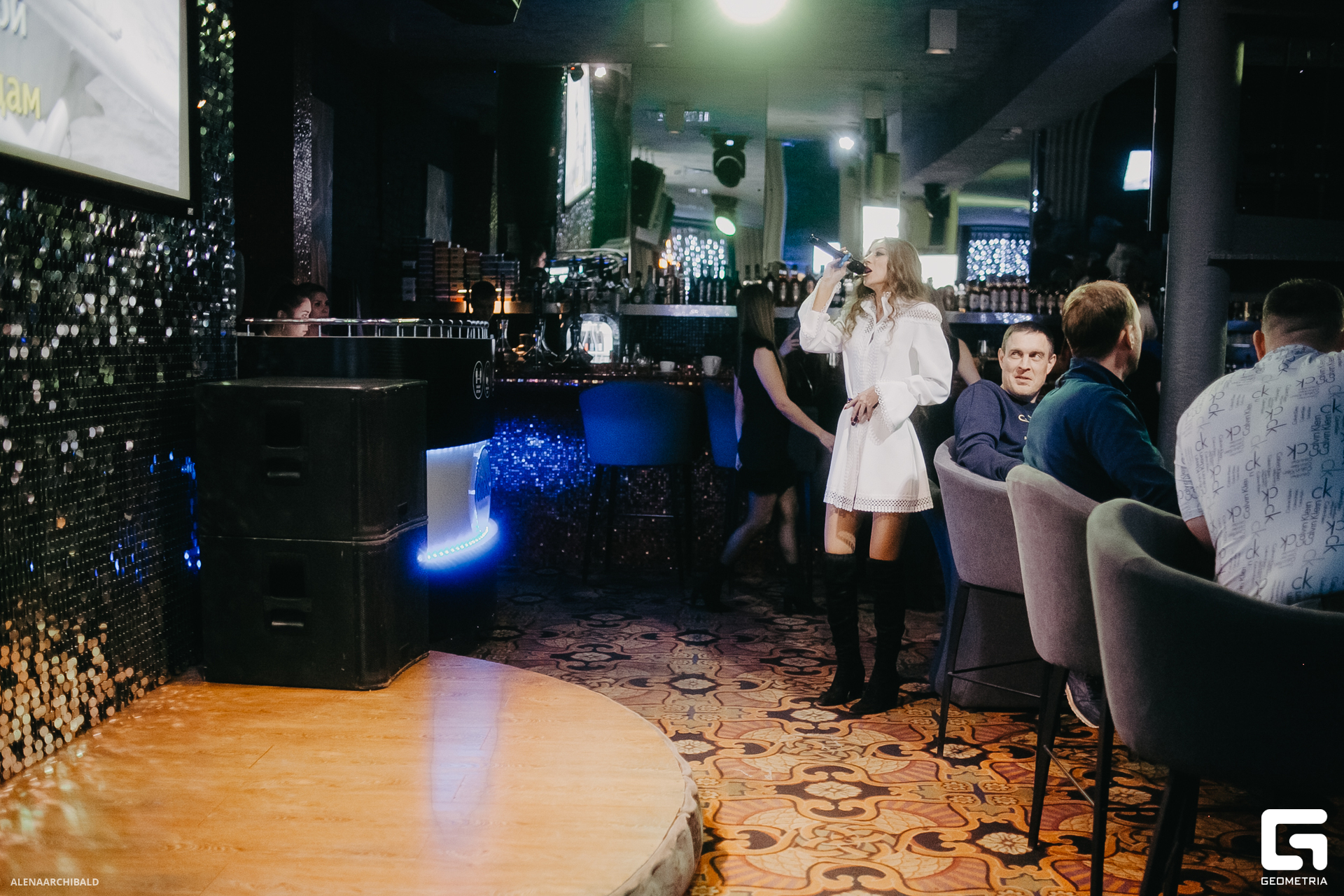 2023-04-08 00-27-04_alenaarchibald002.JPG