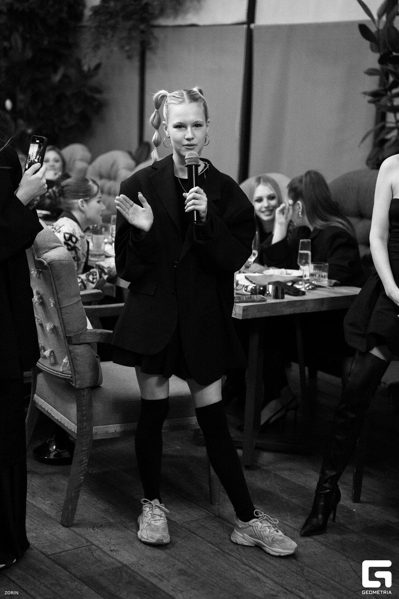 278-21-10-10-25-05-25- Zorin_resized.jpg