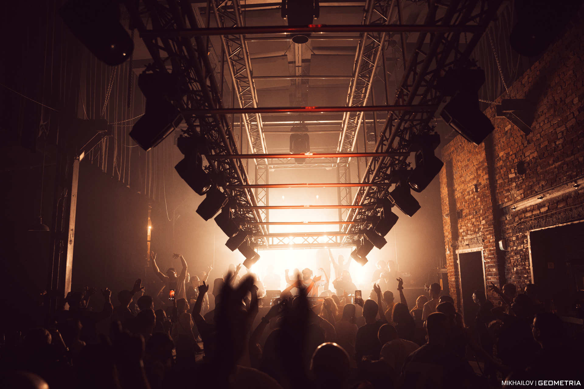 089-050425-0707 mikhailov-web.jpg